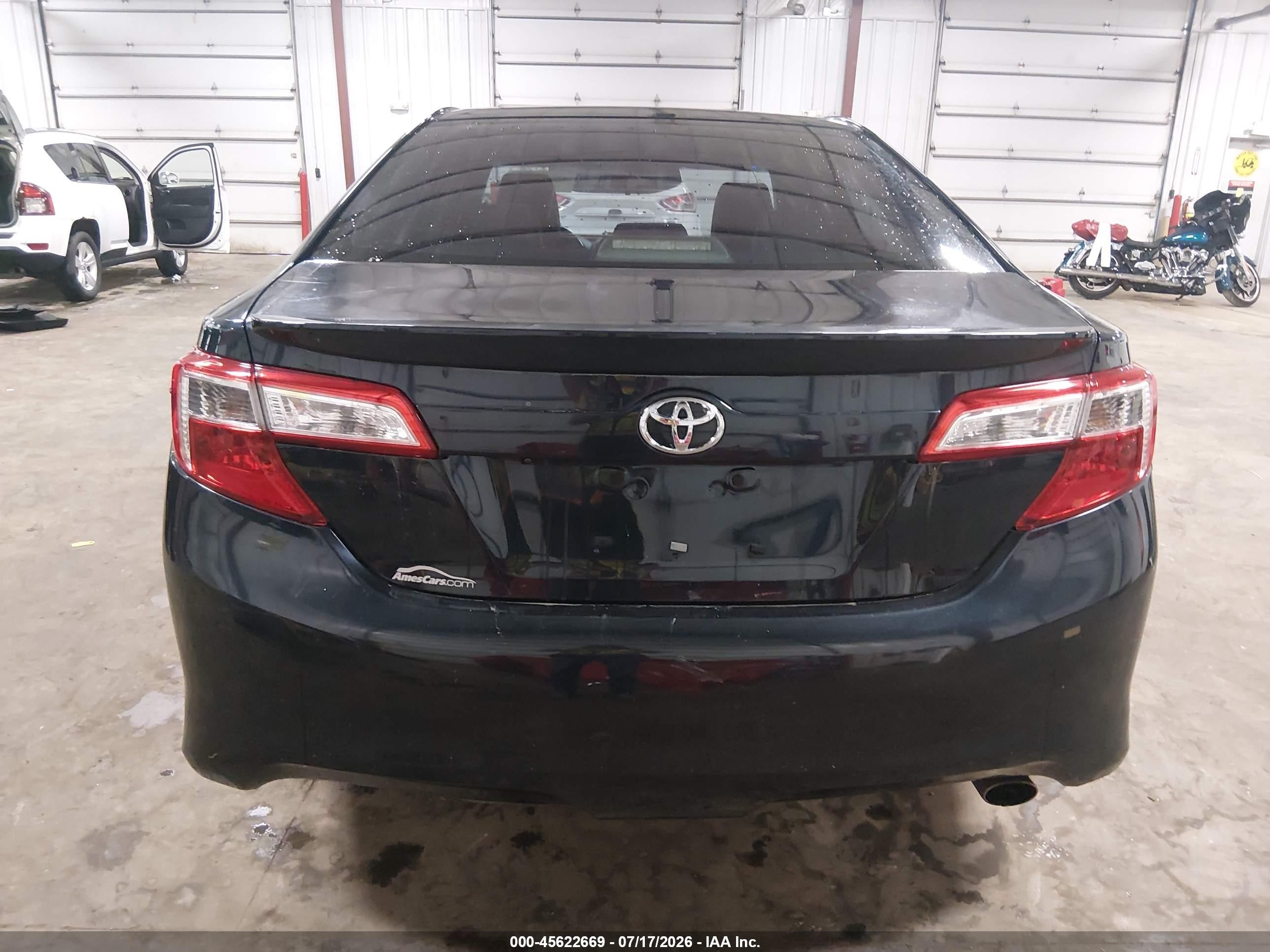 2014 Toyota Camry Se Sport Dark Blue vin: 4T1BF1FKXEU833550