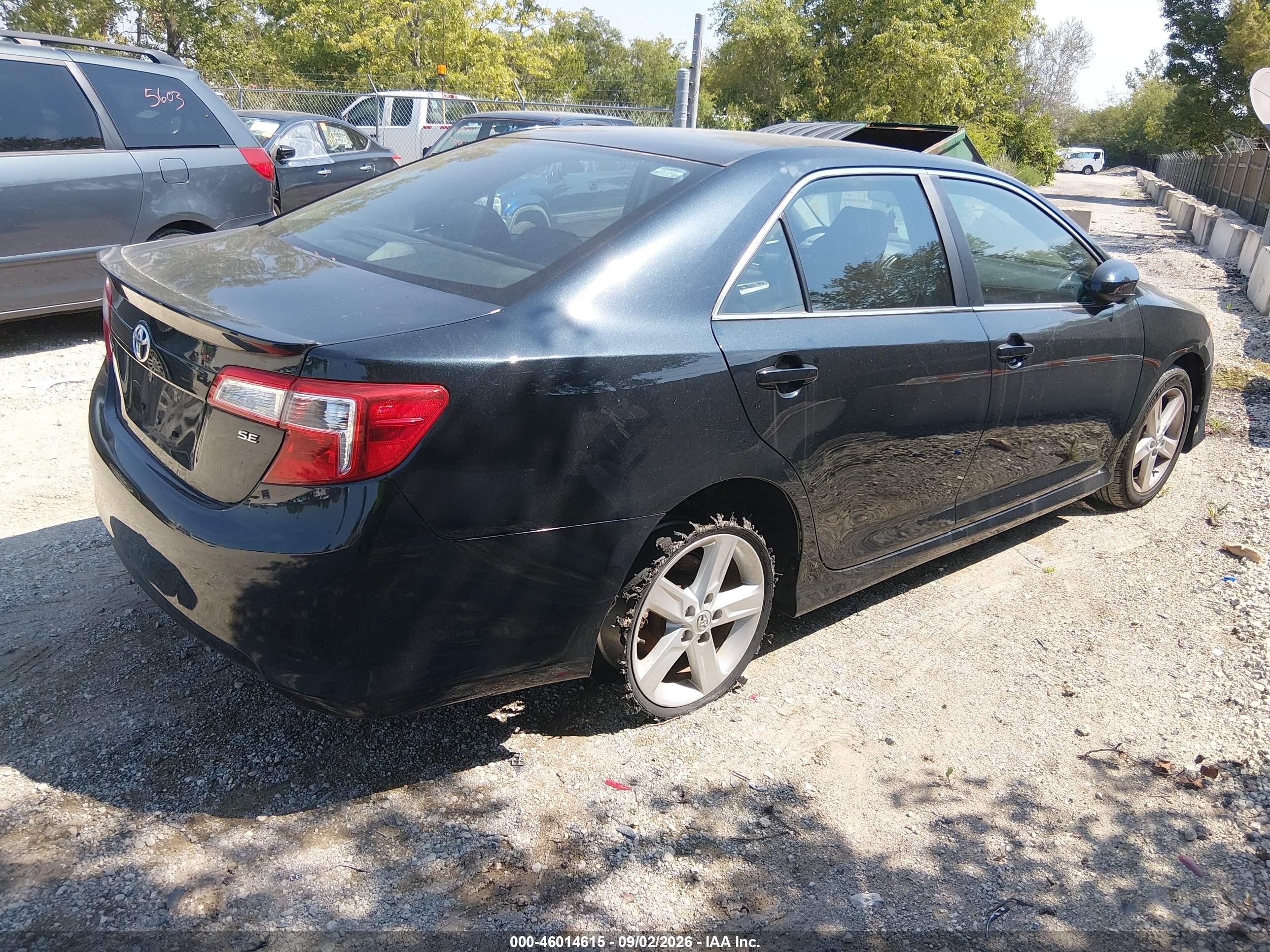 2014 Toyota Camry Se Dark Blue vin: 4T1BF1FKXEU836948