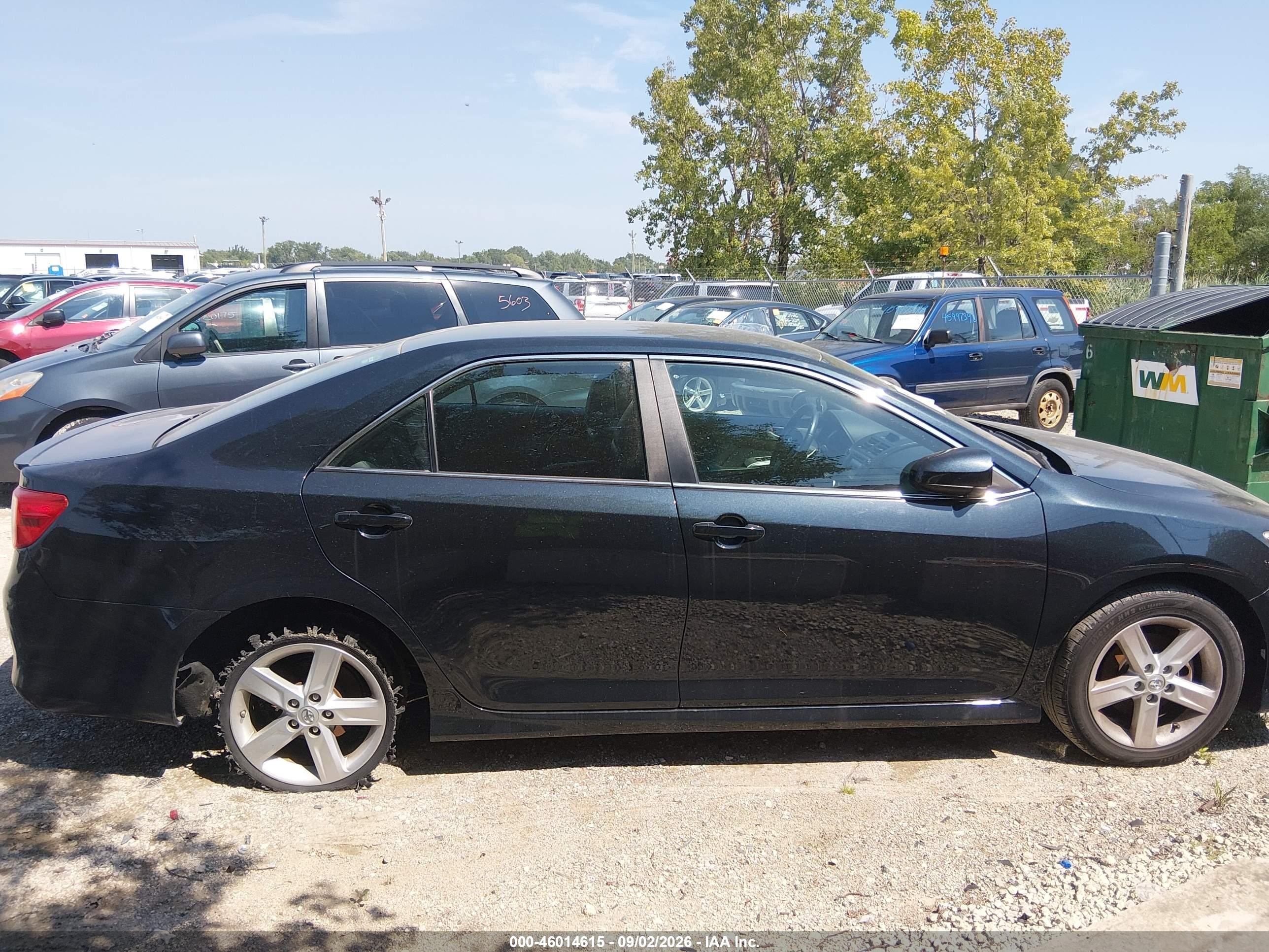 2014 Toyota Camry Se Dark Blue vin: 4T1BF1FKXEU836948