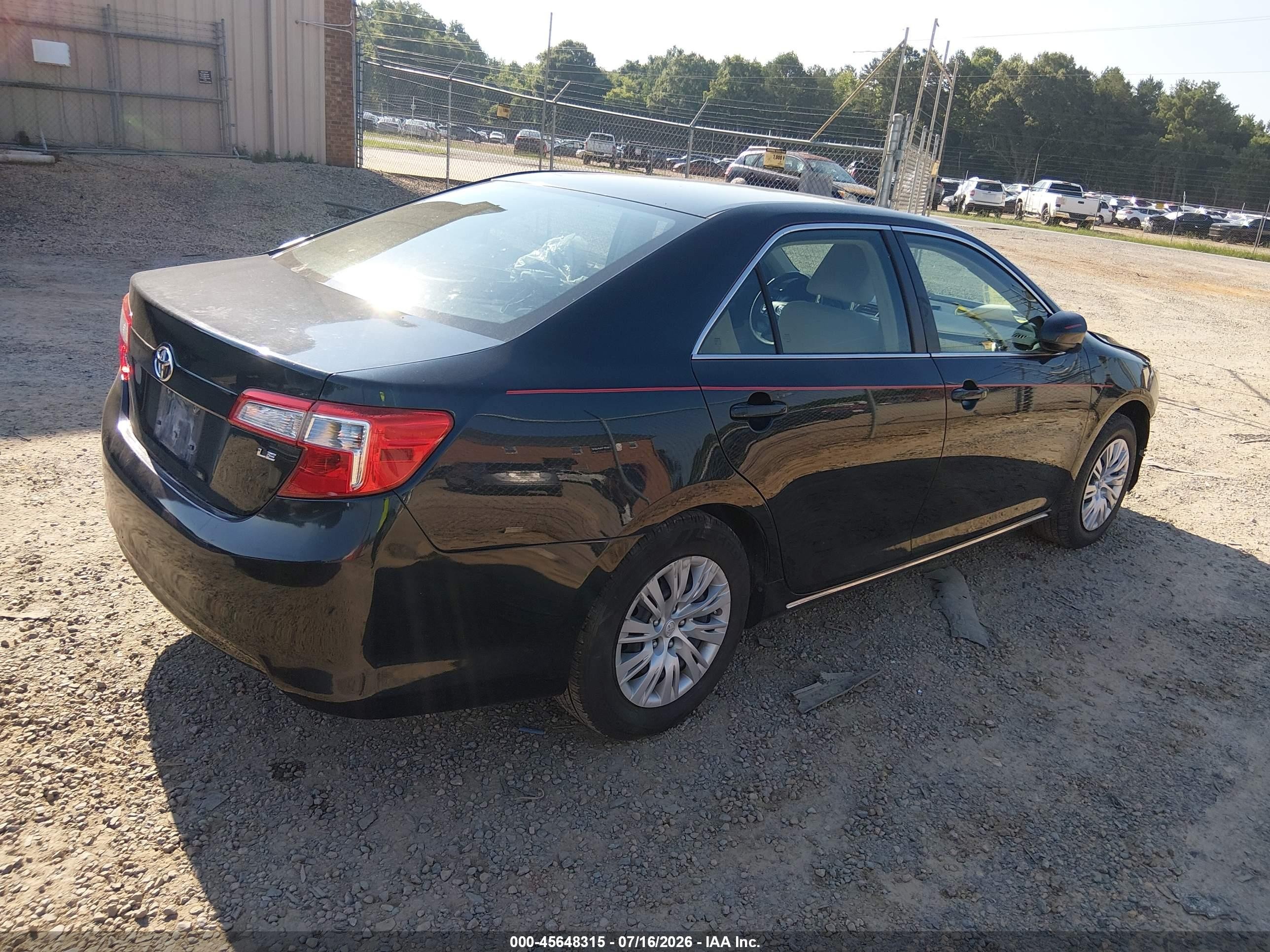 2014 Toyota Camry Le Black vin: 4T1BF1FKXEU838697
