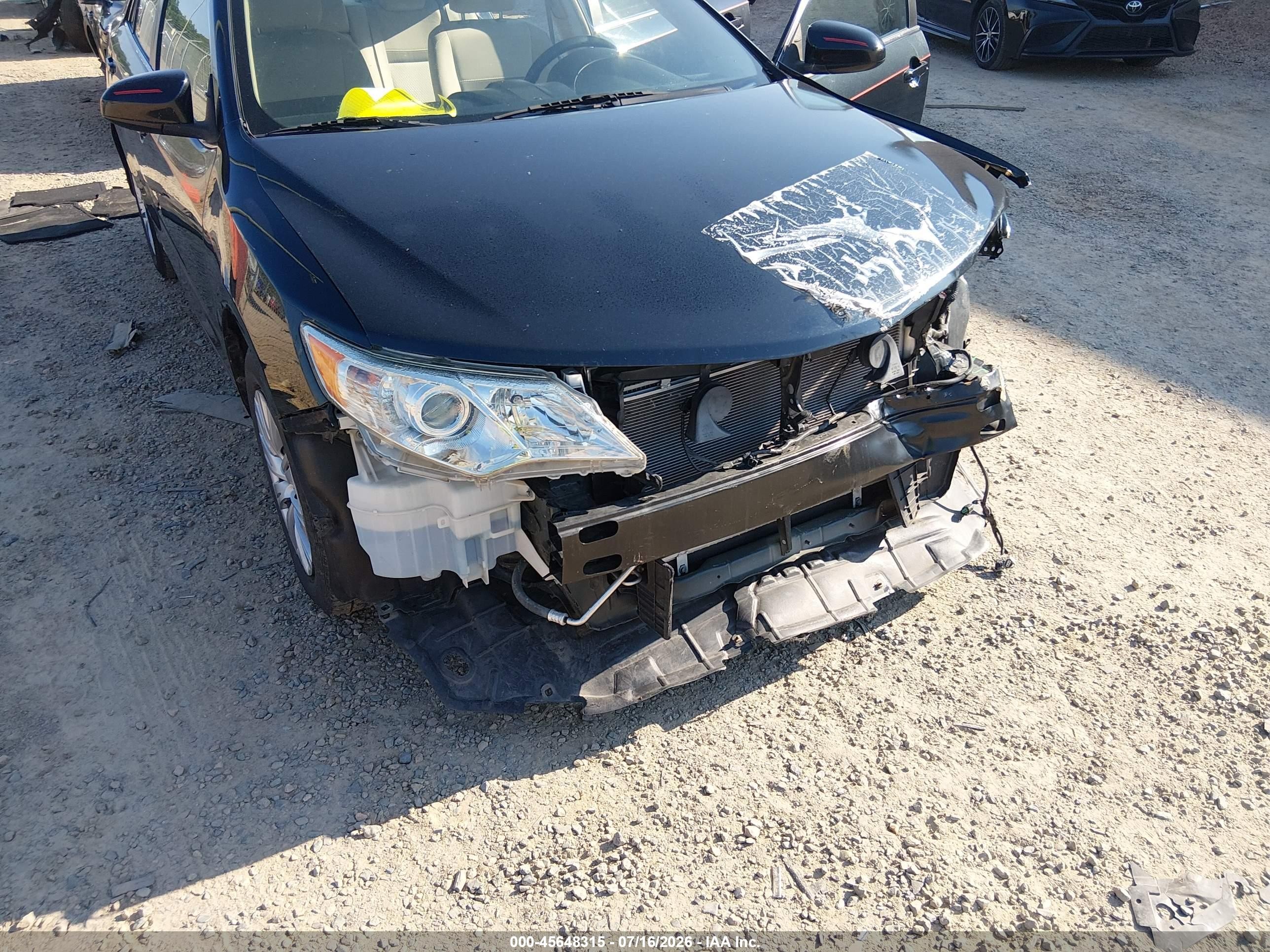 2014 Toyota Camry Le Black vin: 4T1BF1FKXEU838697