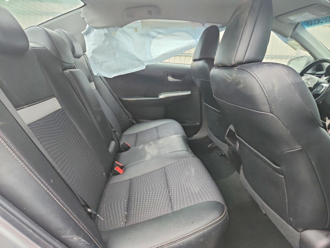 2014 Toyota Camry Серебряный vin: 4T1BF1FKXEU842457