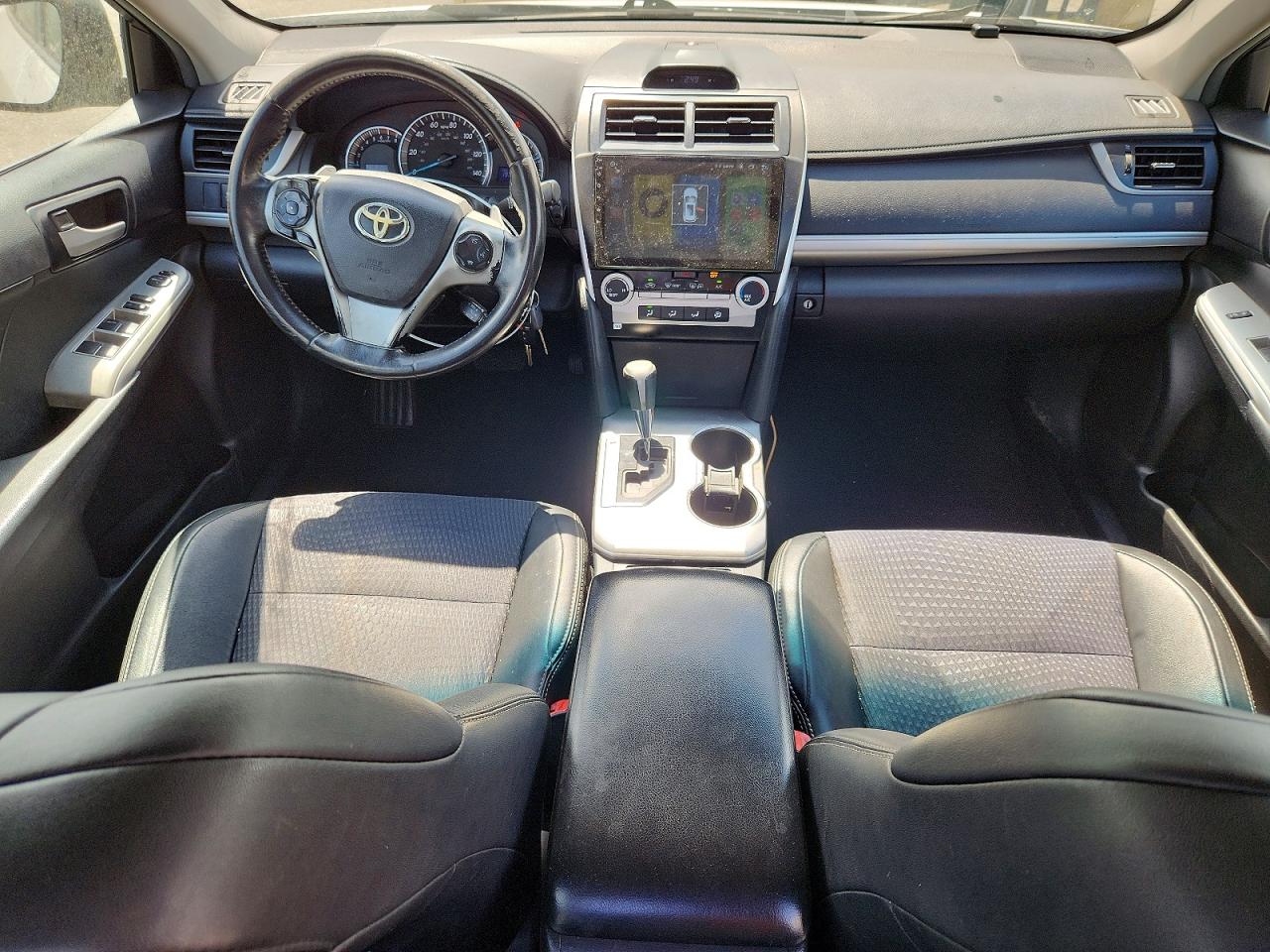2014 Toyota Camry Se White vin: 4T1BF1FKXEU853037
