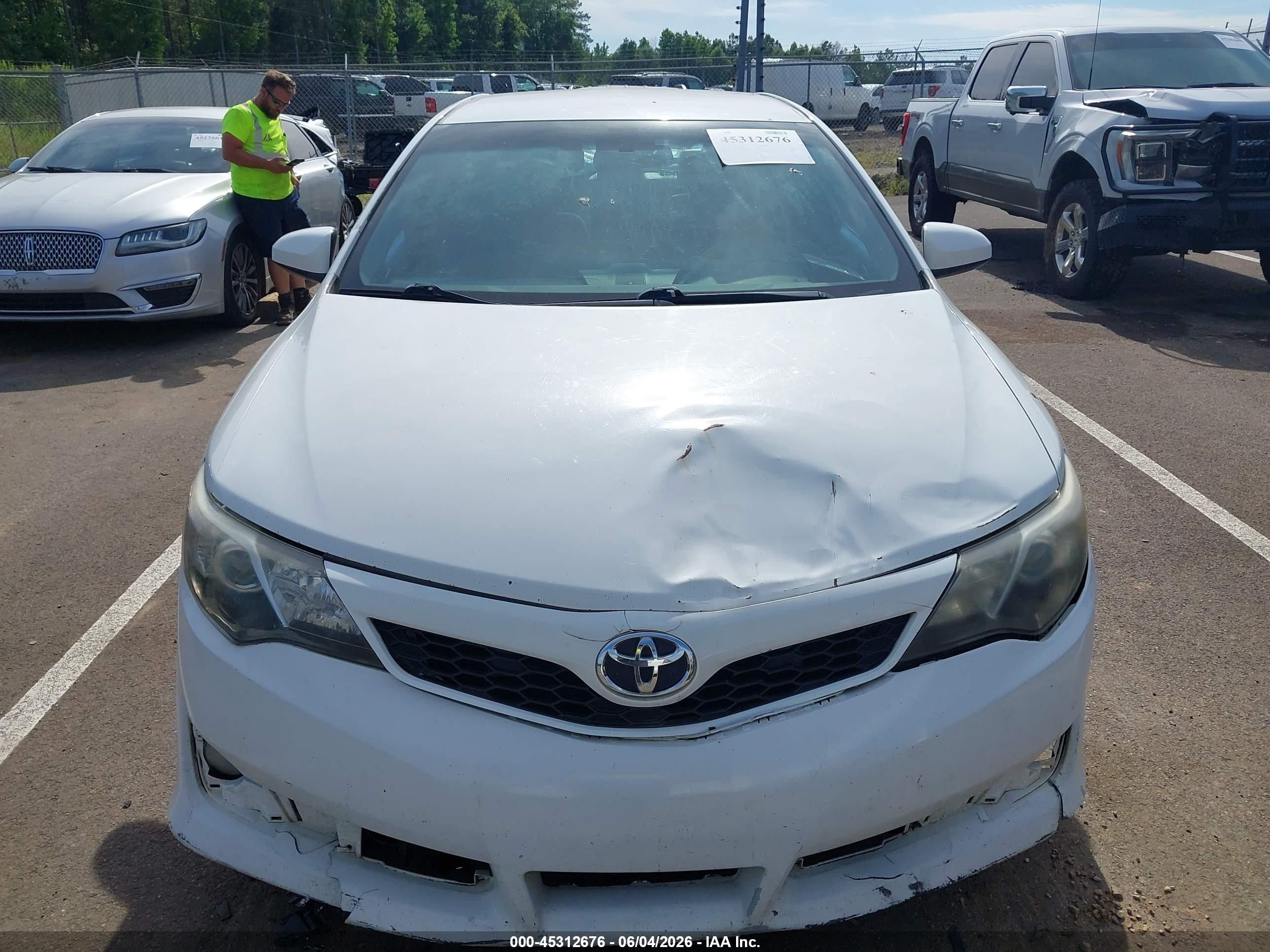2014 Toyota Camry Se Белый vin: 4T1BF1FKXEU865608
