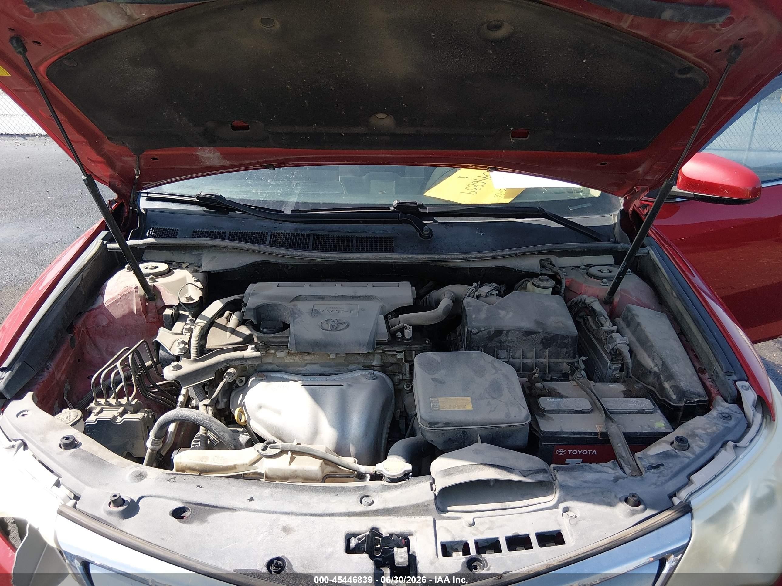 2014 Toyota Camry Xle Red vin: 4T1BF1FKXEU867021