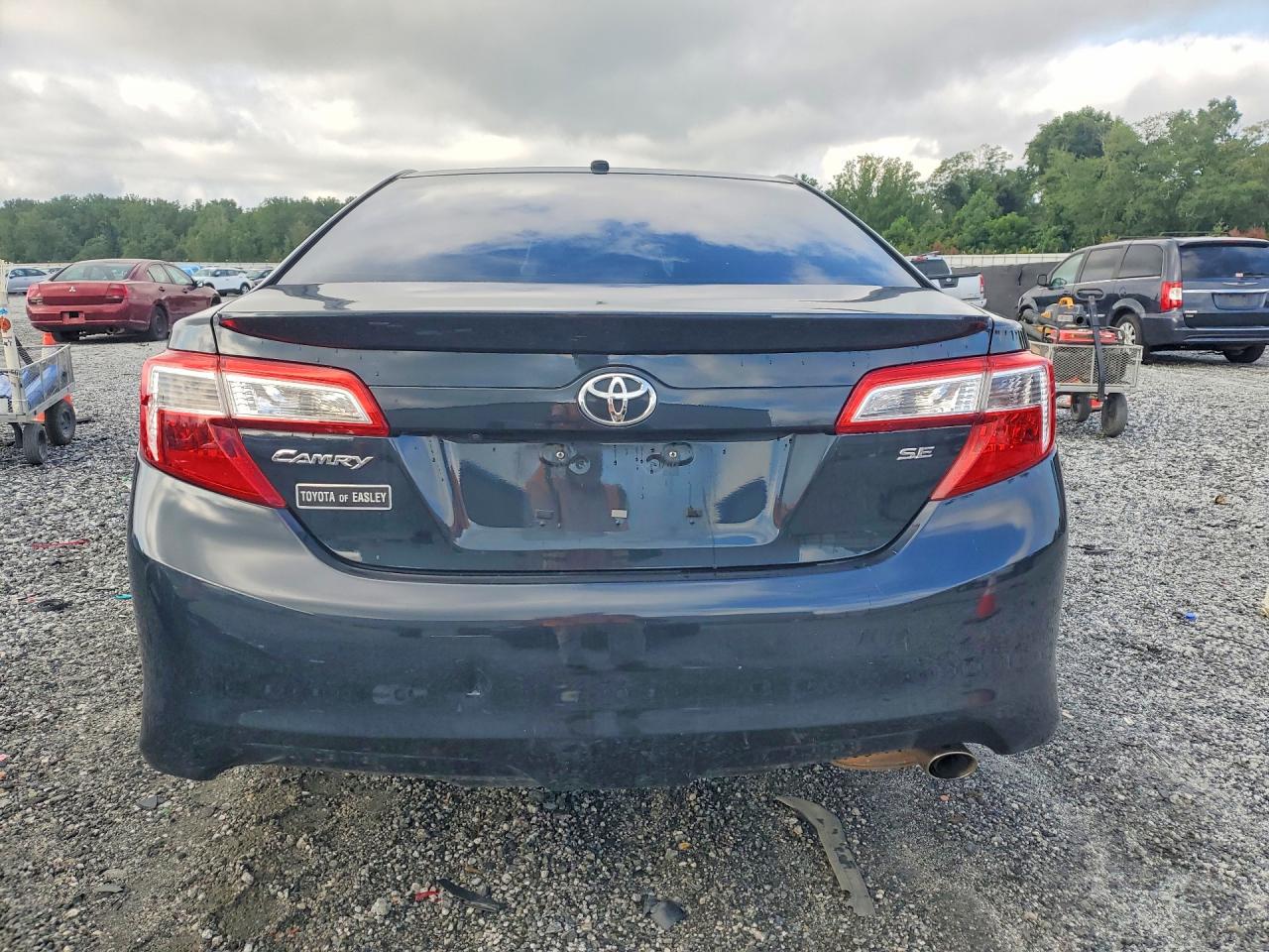 2014 Toyota Camry Se Black vin: 4T1BF1FKXEU867522