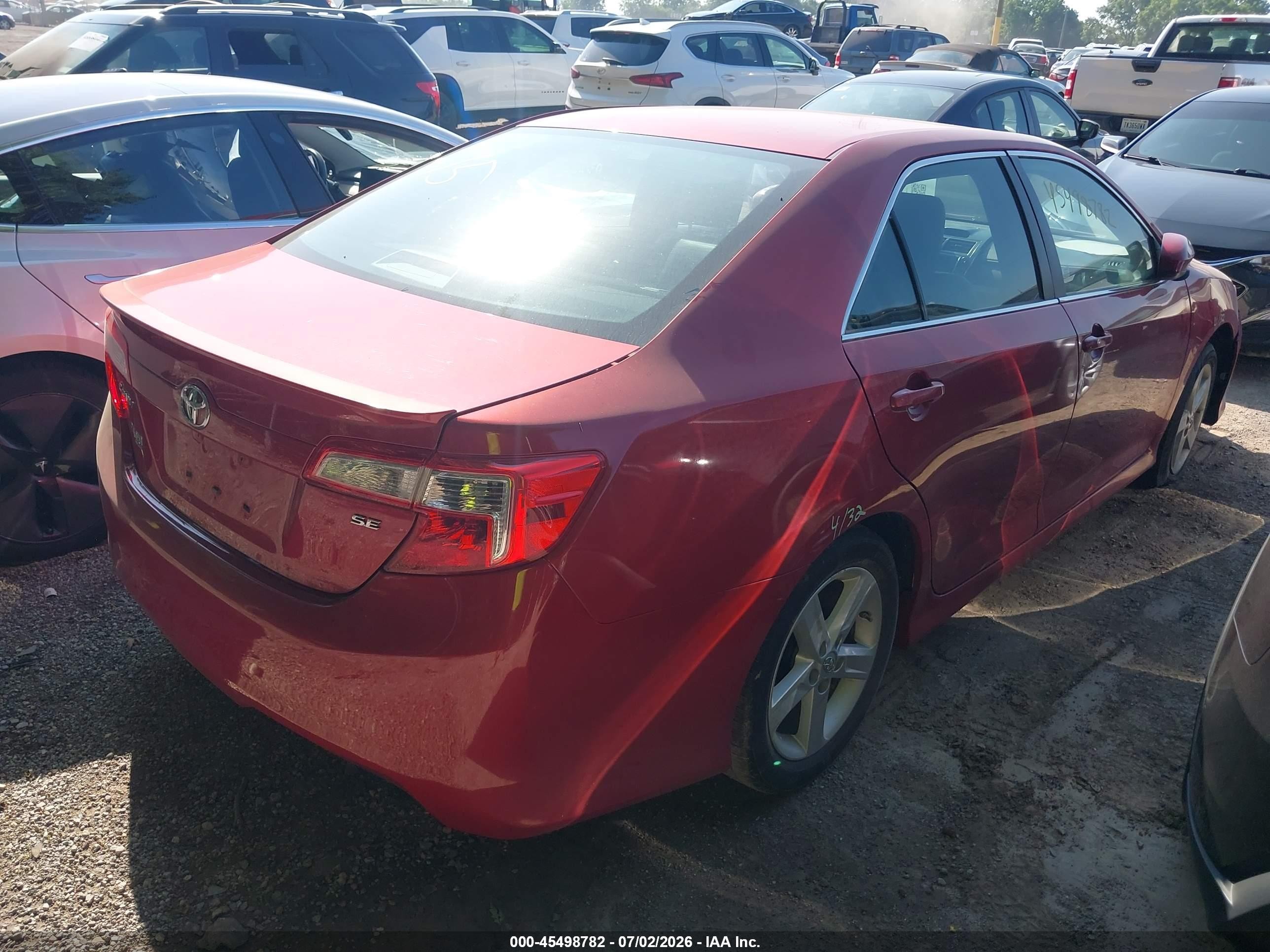 2014 Toyota Camry Se Red vin: 4T1BF1FKXEU871196