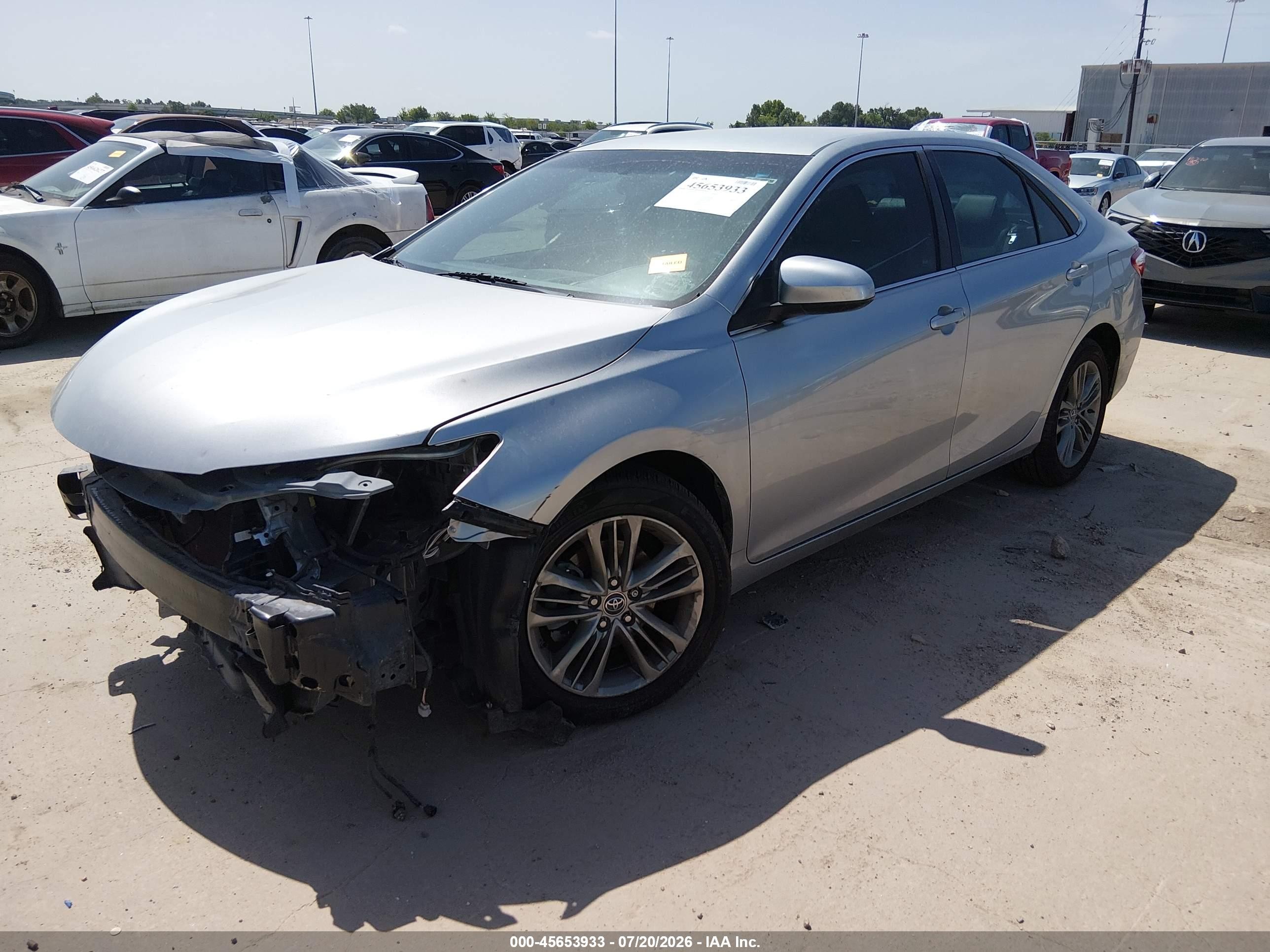 2015 Toyota Camry Se Silver vin: 4T1BF1FKXFU022154