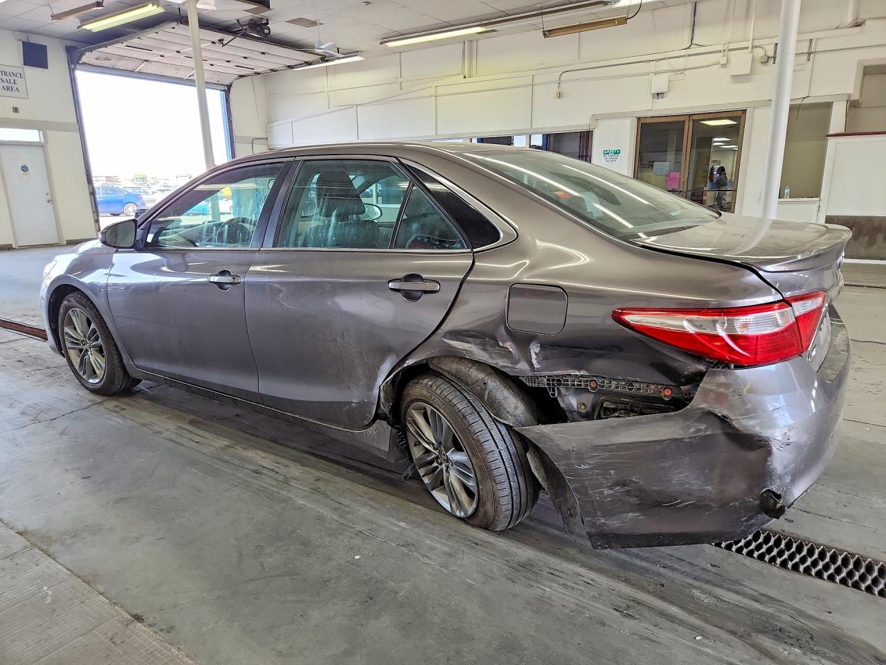 2015 Toyota Camry Se Gray vin: 4T1BF1FKXFU024406