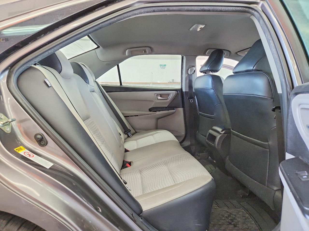 2015 Toyota Camry Se Gray vin: 4T1BF1FKXFU024406
