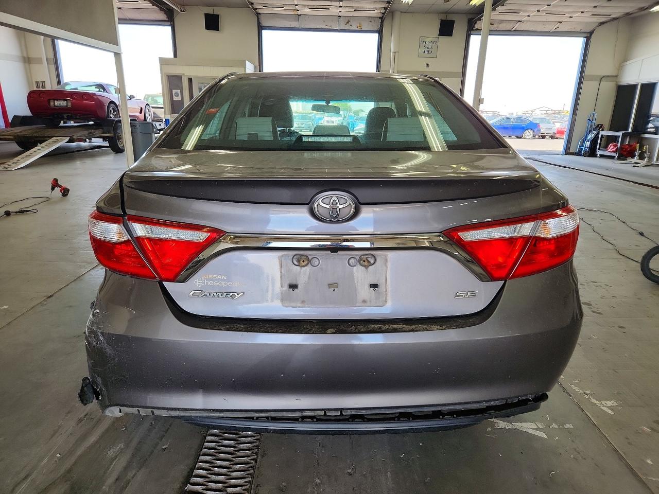 2015 Toyota Camry Se Gray vin: 4T1BF1FKXFU024406