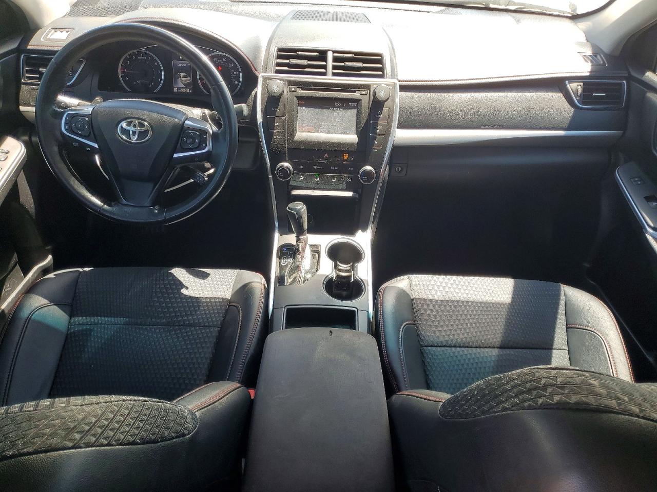 2015 Toyota Camry Se Silver vin: 4T1BF1FKXFU049564