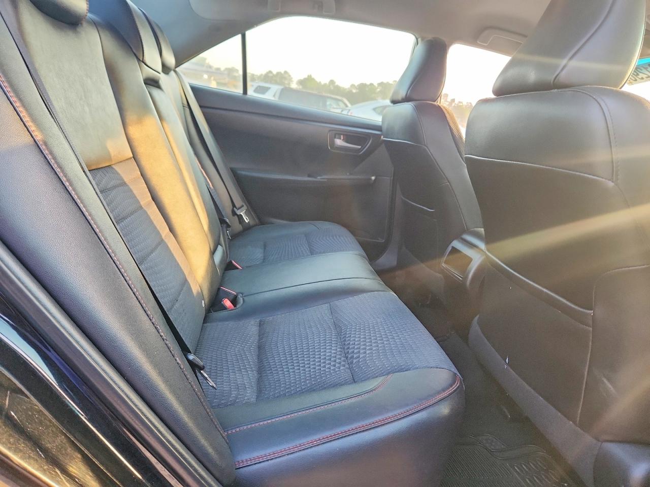 2015 Toyota Camry Se Black vin: 4T1BF1FKXFU084475