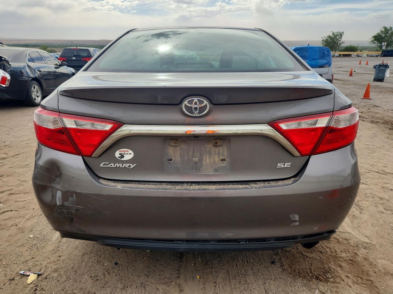 2015 Toyota Camry Se Charcoal vin: 4T1BF1FKXFU085111