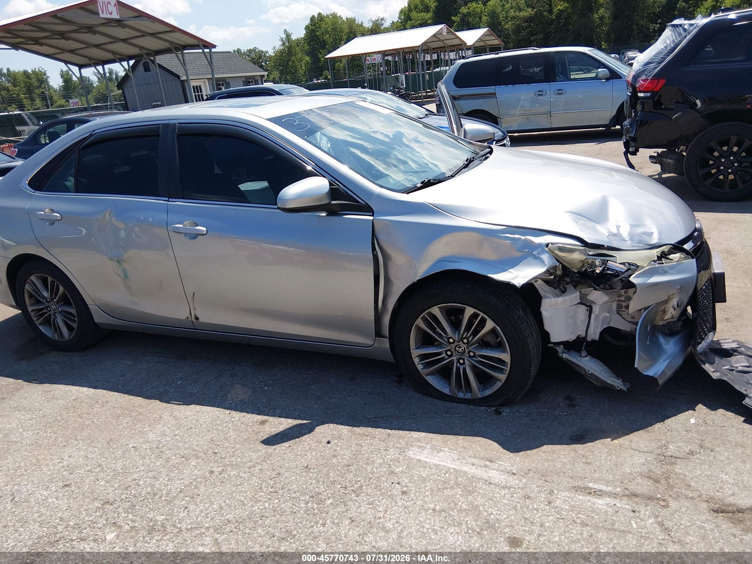 2015 Toyota Camry Se Gray vin: 4T1BF1FKXFU093757