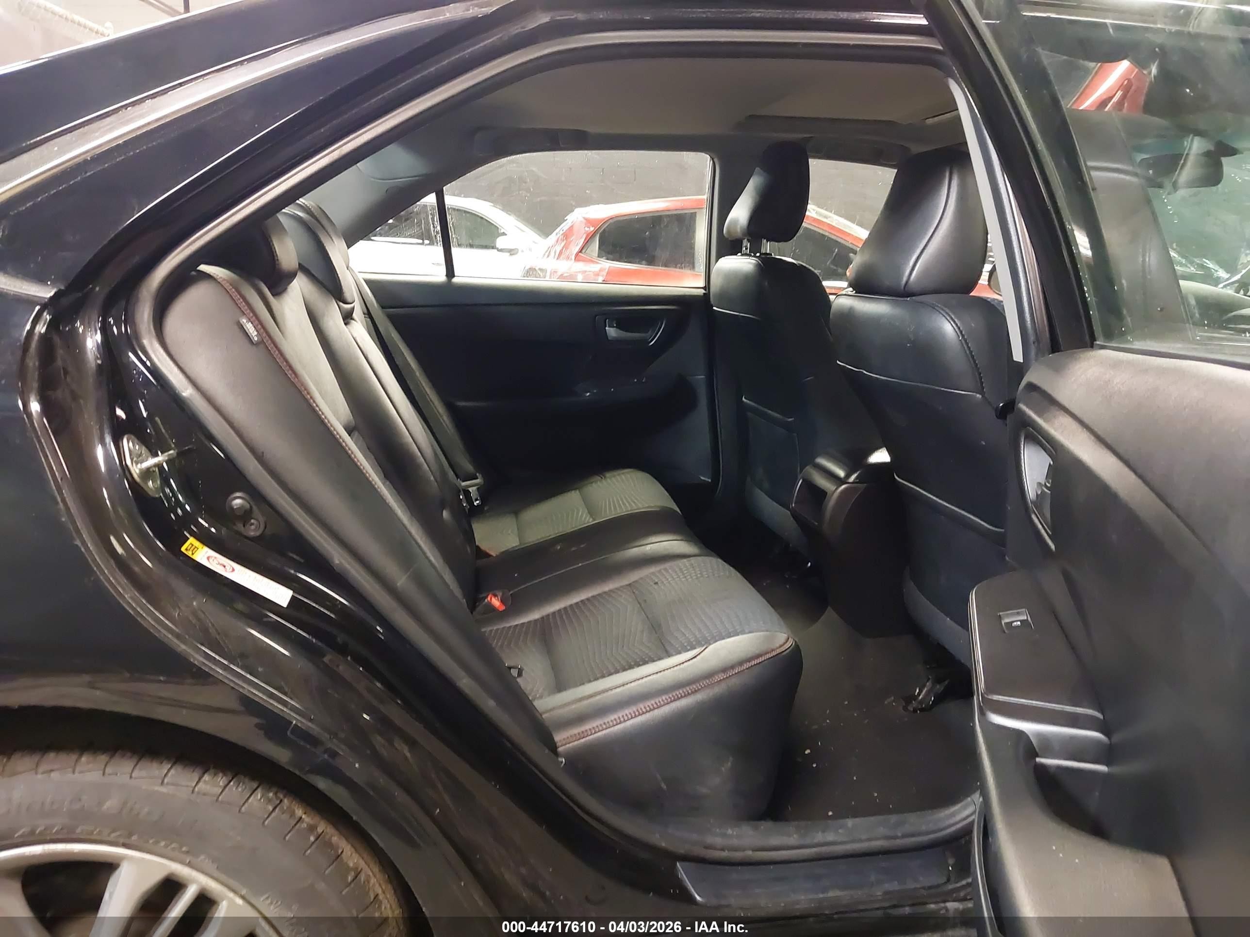 2015 Toyota Camry Se Black vin: 4T1BF1FKXFU096884