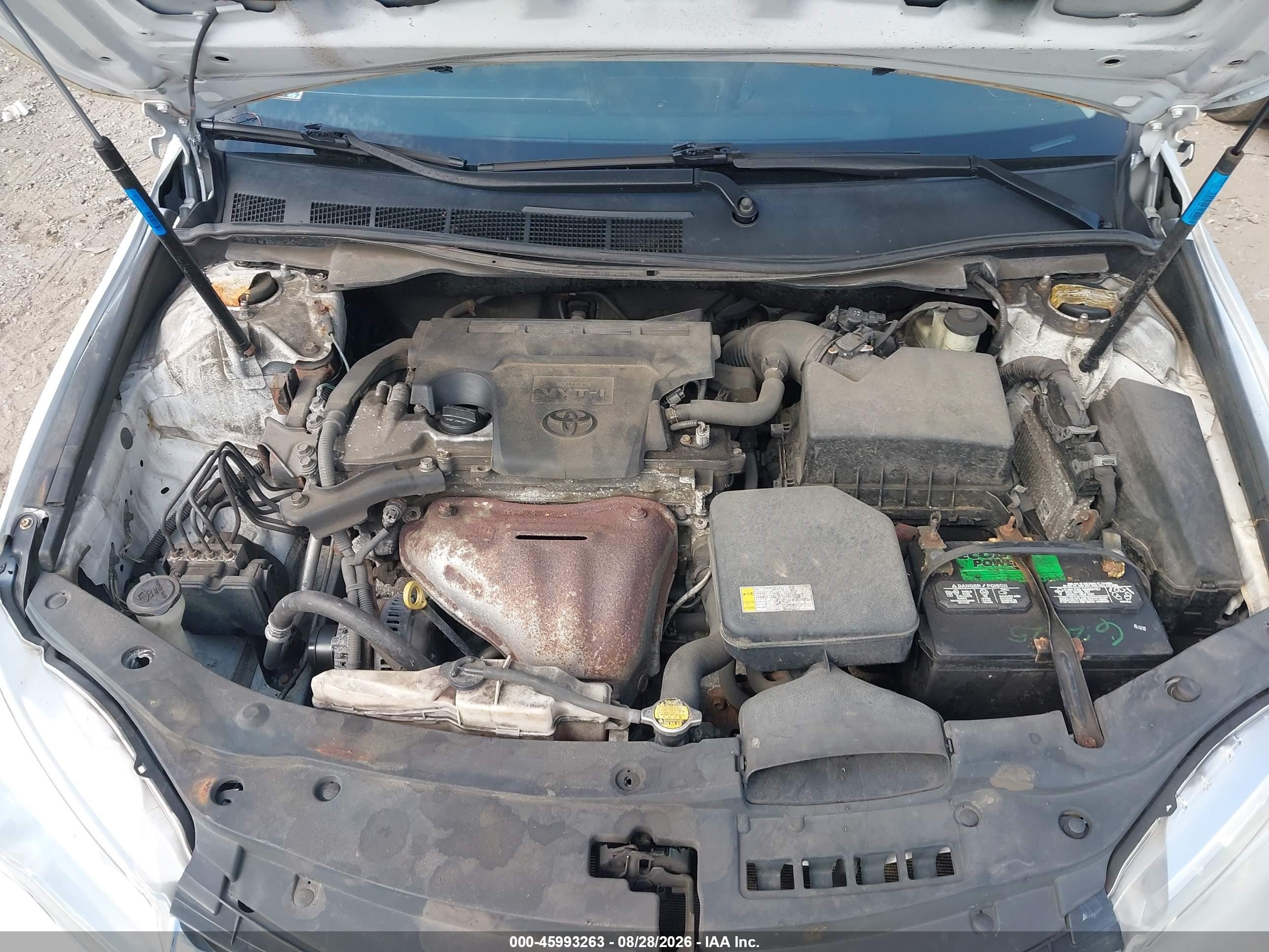 2015 Toyota Camry Le Белый vin: 4T1BF1FKXFU107477