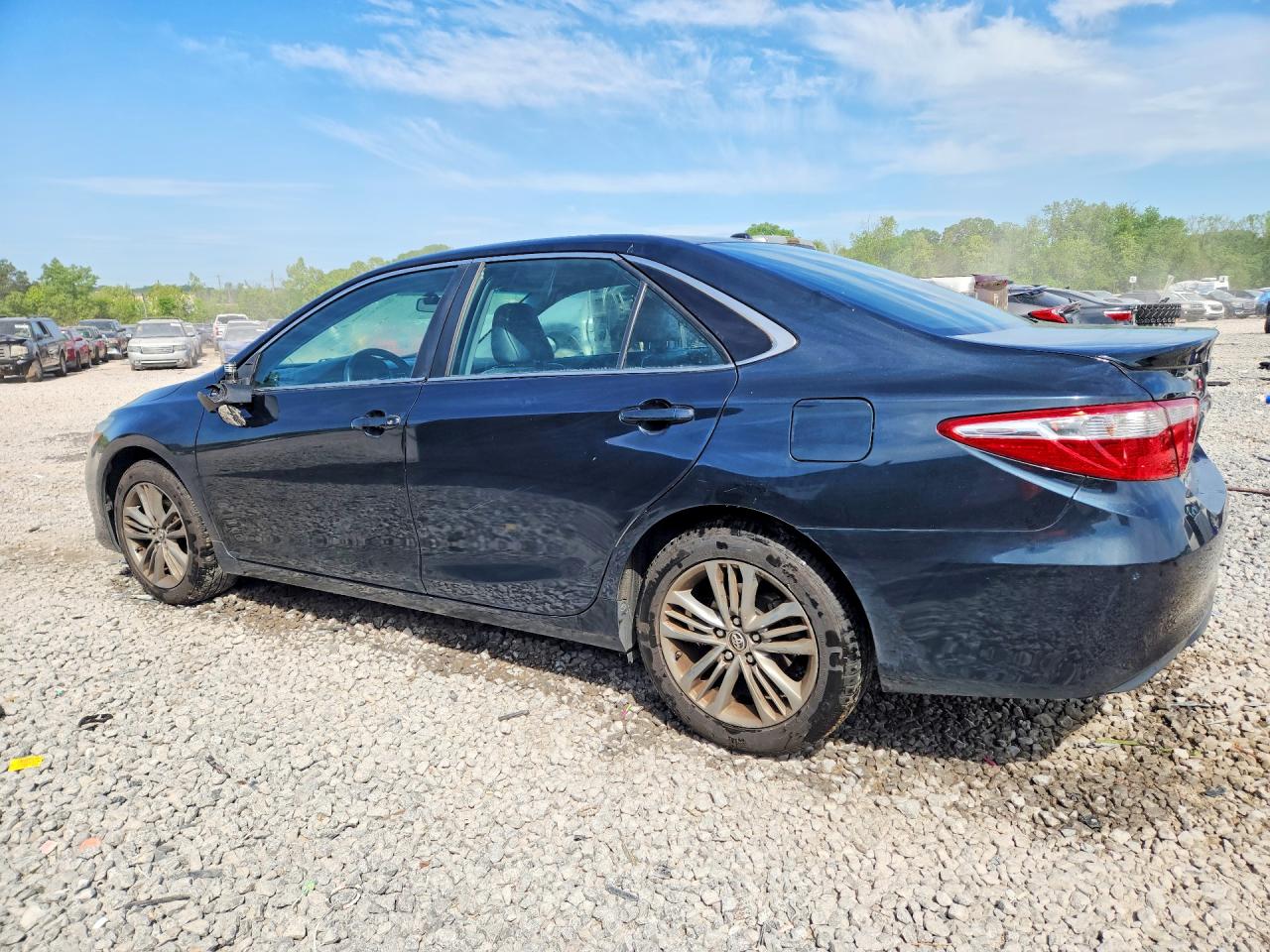 2015 Toyota Camry Se Blue vin: 4T1BF1FKXFU107771