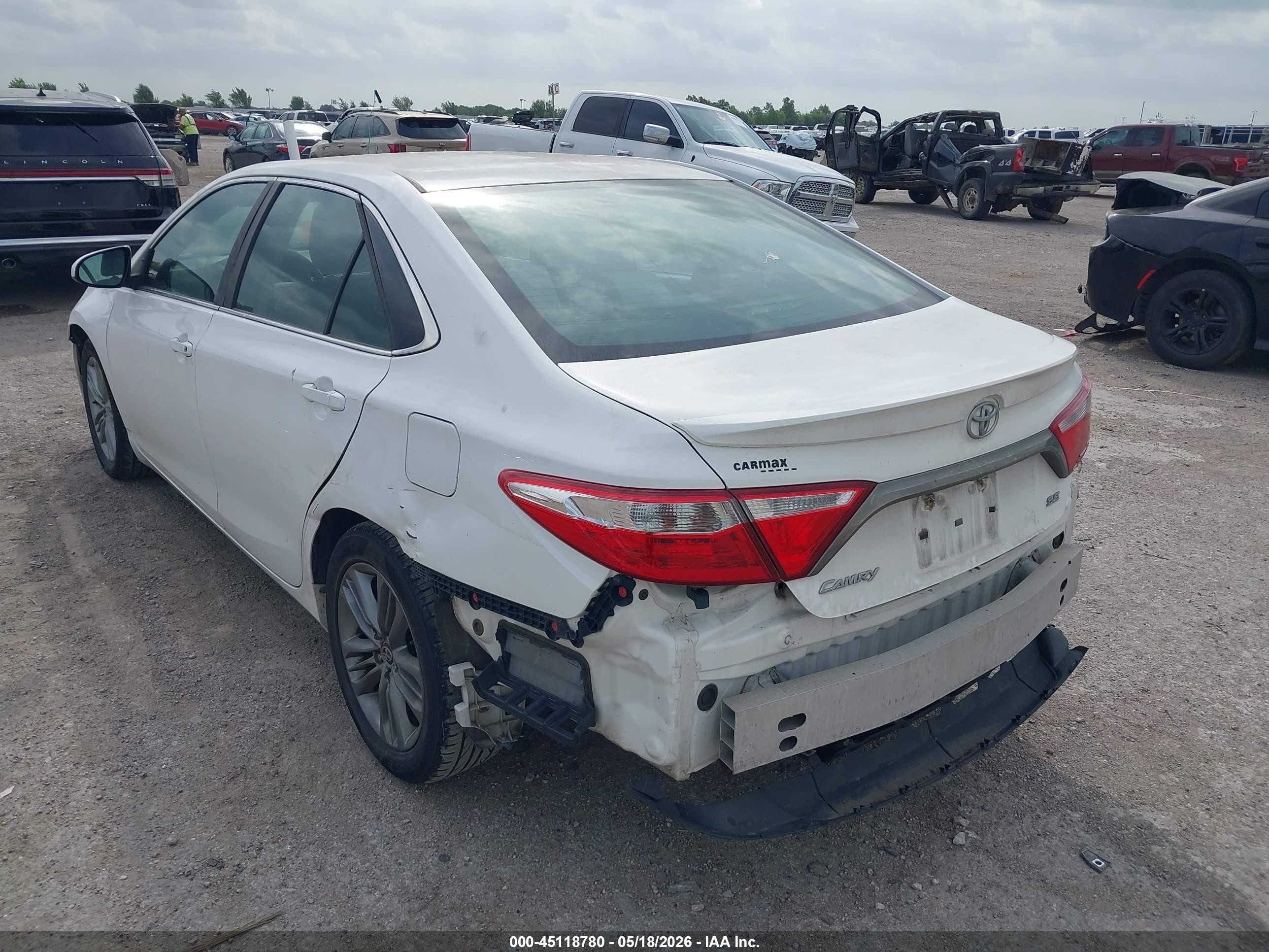 2015 Toyota Camry Se White vin: 4T1BF1FKXFU109200