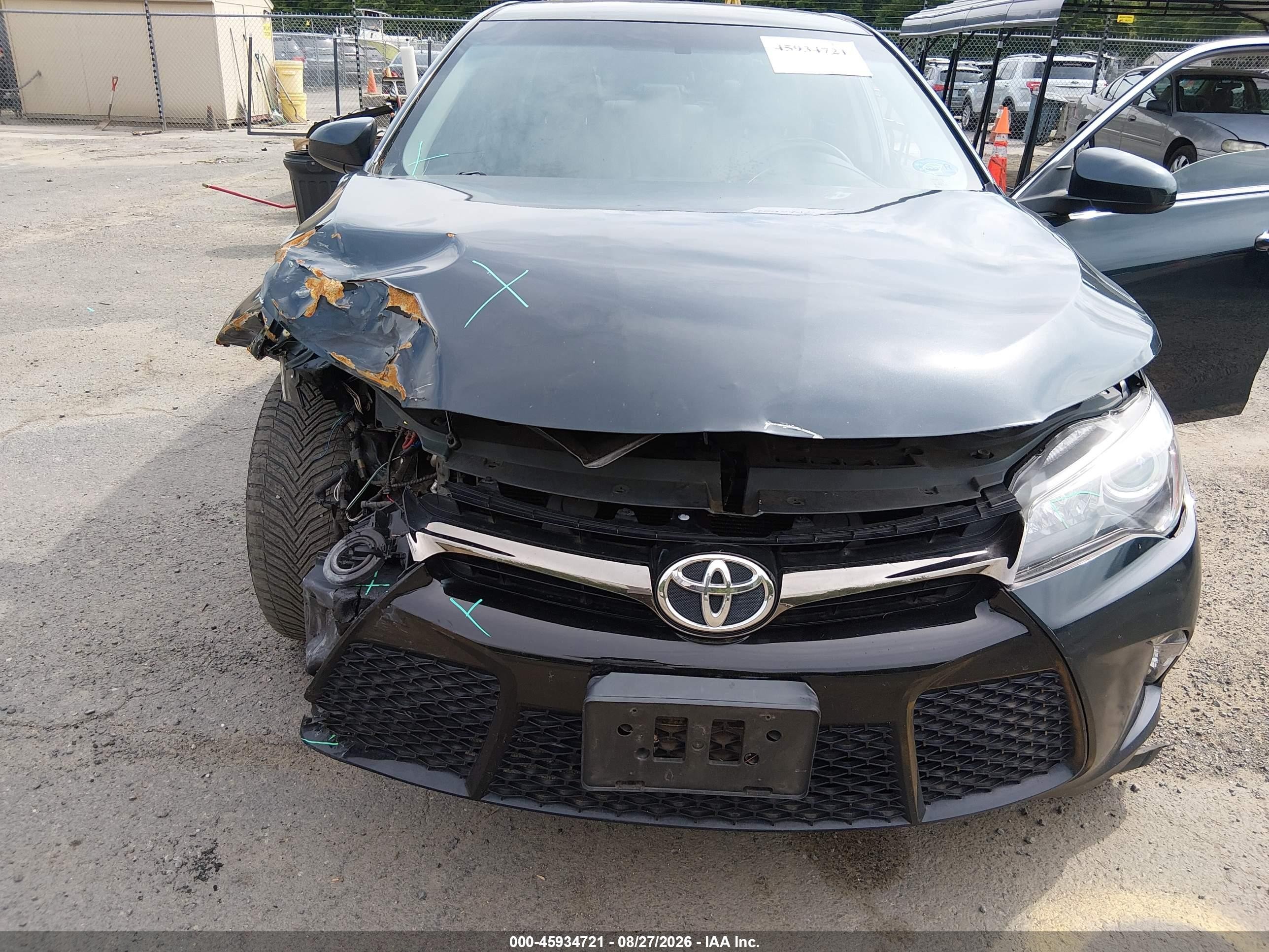 2015 Toyota Camry Se Green vin: 4T1BF1FKXFU114655