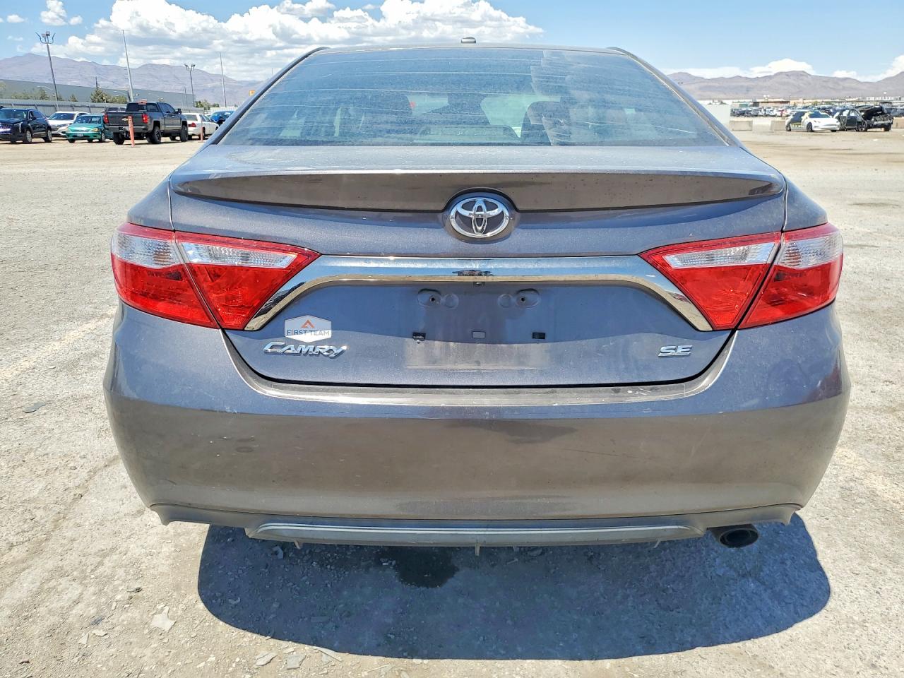 2015 Toyota Camry Se Charcoal vin: 4T1BF1FKXFU477411