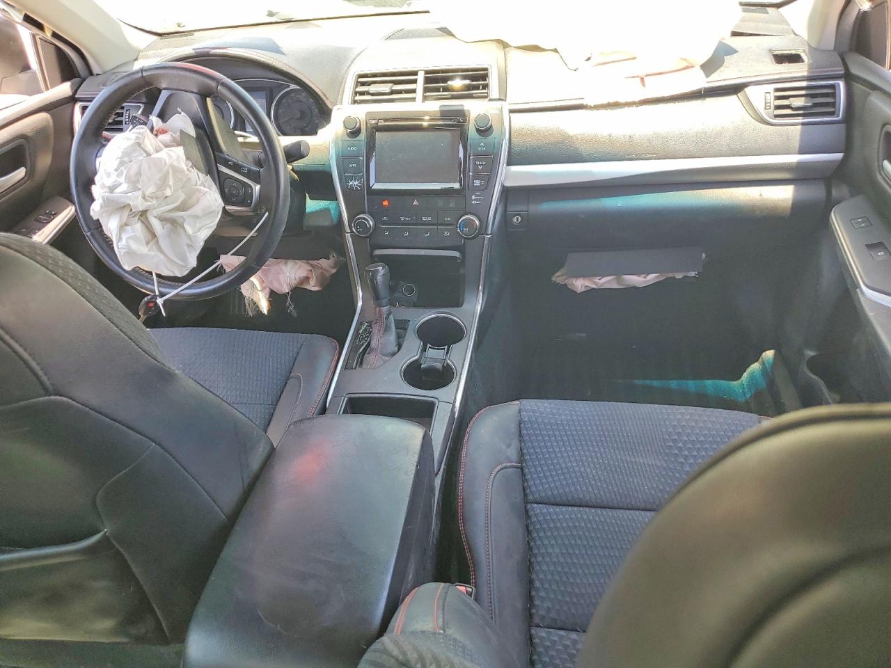 2015 Toyota Camry Se Charcoal vin: 4T1BF1FKXFU477411
