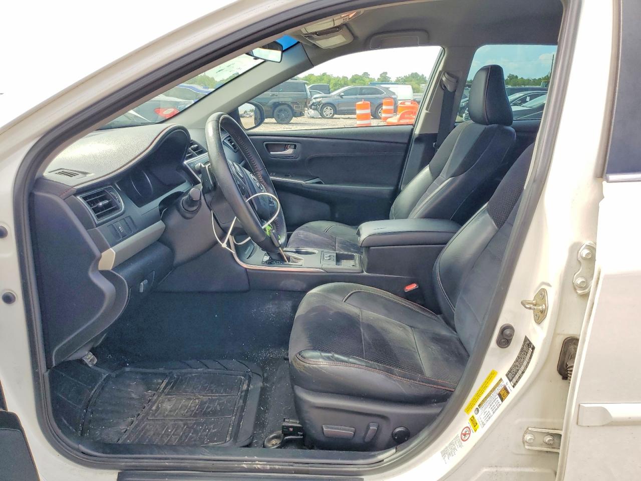 2015 Toyota Camry Xse White vin: 4T1BF1FKXFU486609