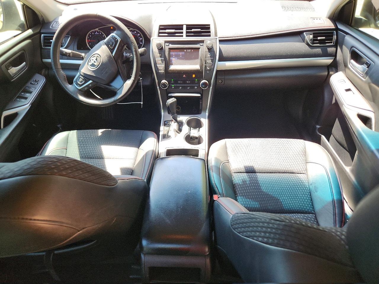 2015 Toyota Camry Se Silver vin: 4T1BF1FKXFU494760
