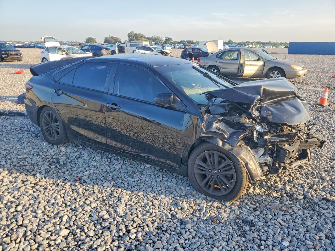 2015 Toyota Camry Se Черный vin: 4T1BF1FKXFU499859