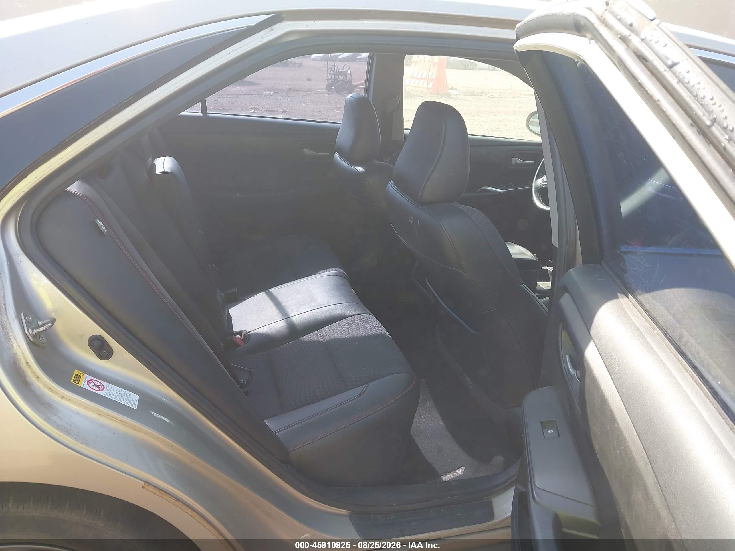2015 Toyota Camry Se Black vin: 4T1BF1FKXFU881700