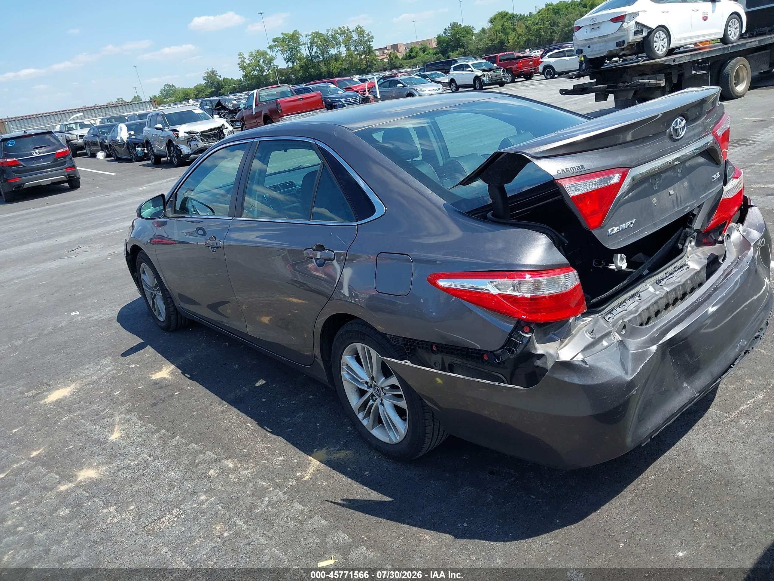 2015 Toyota Camry Se Gray vin: 4T1BF1FKXFU884936
