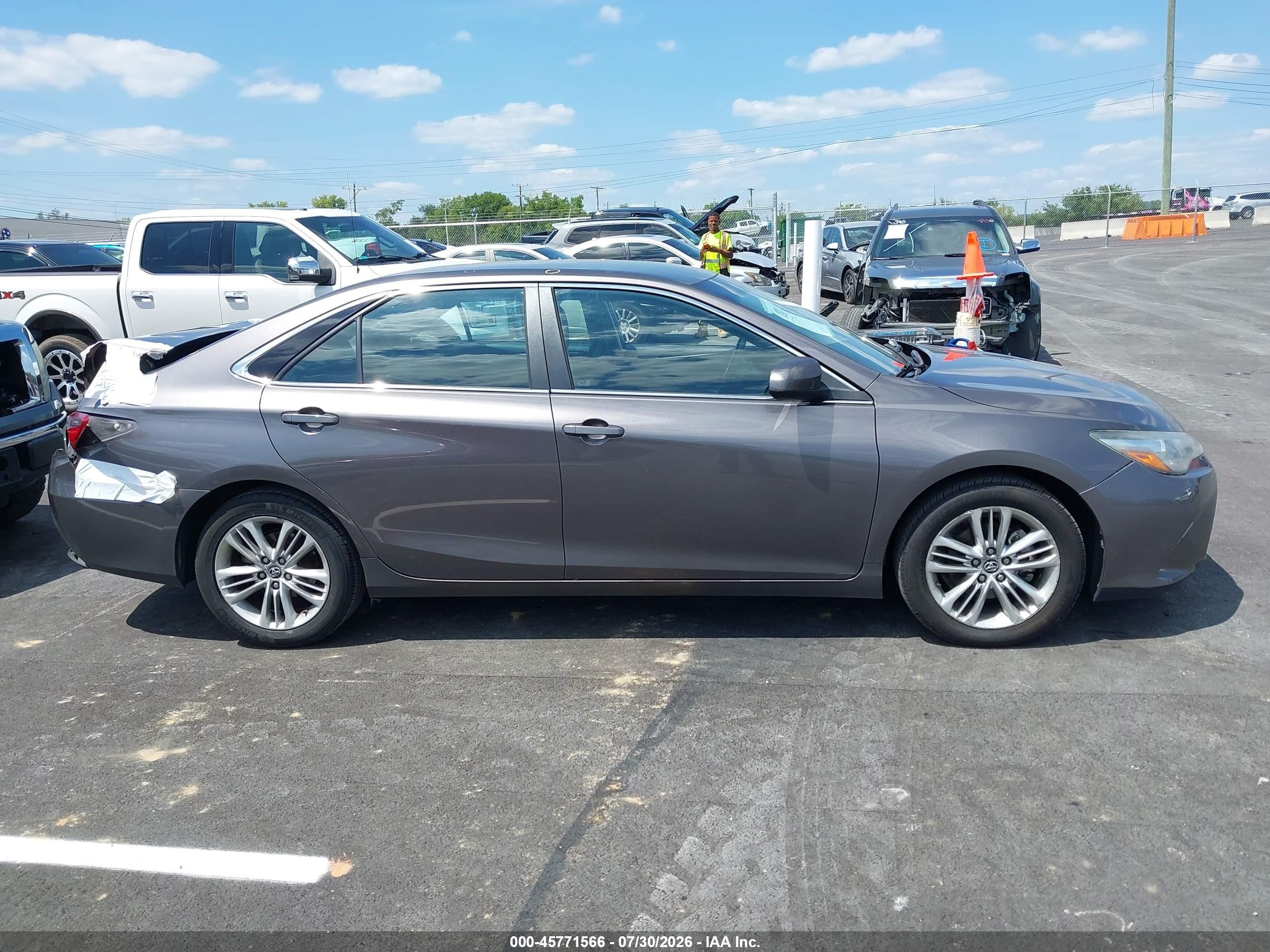 2015 Toyota Camry Se Gray vin: 4T1BF1FKXFU884936