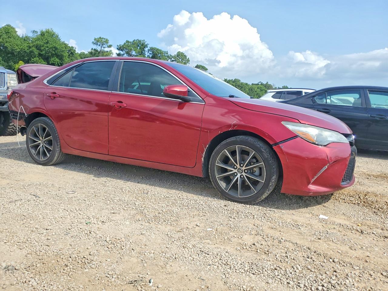 2015 Toyota Camry Xse Red vin: 4T1BF1FKXFU892700