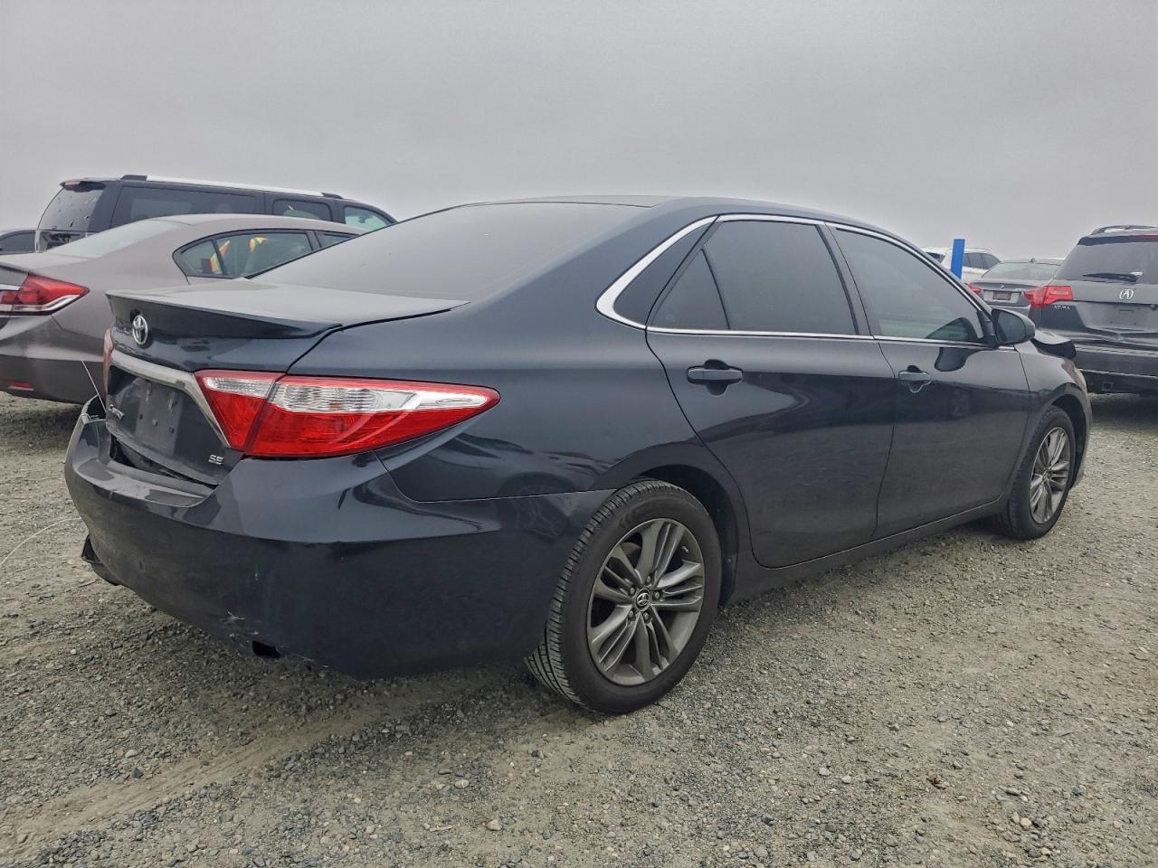 2015 Toyota Camry Le Black vin: 4T1BF1FKXFU894513