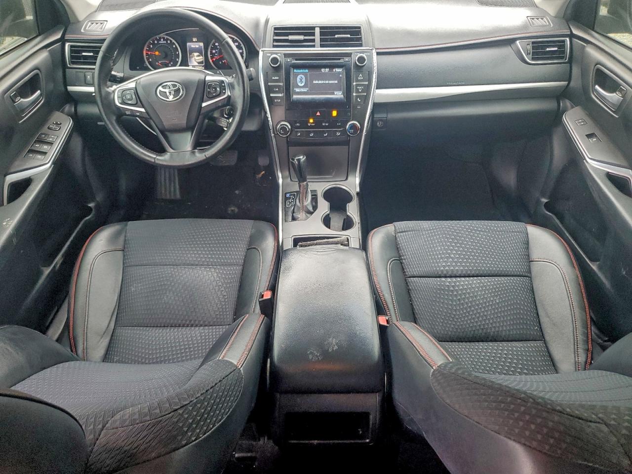 2015 Toyota Camry Le Black vin: 4T1BF1FKXFU894513