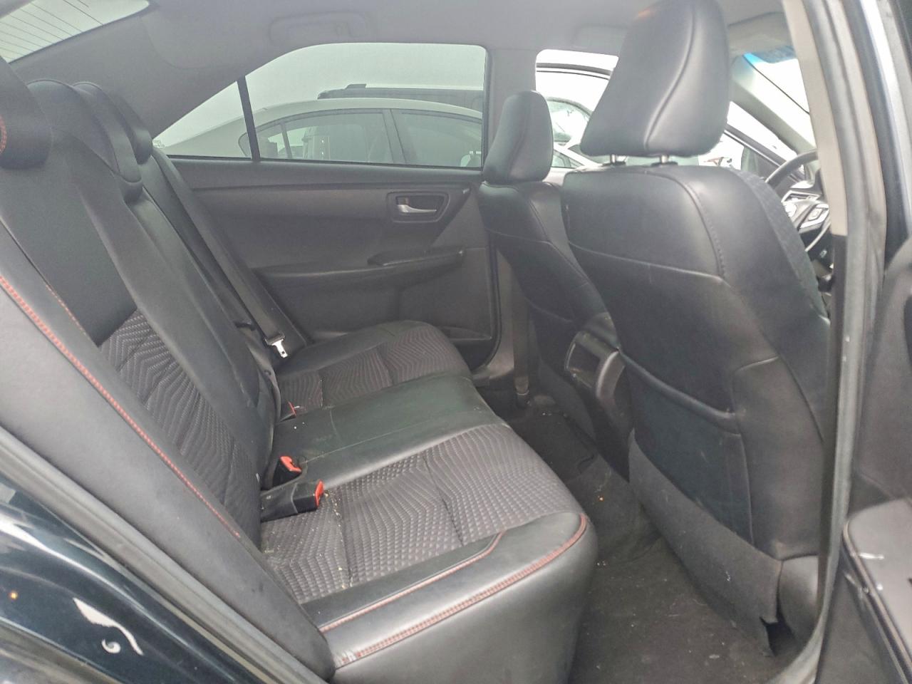 2015 Toyota Camry Le Black vin: 4T1BF1FKXFU894513