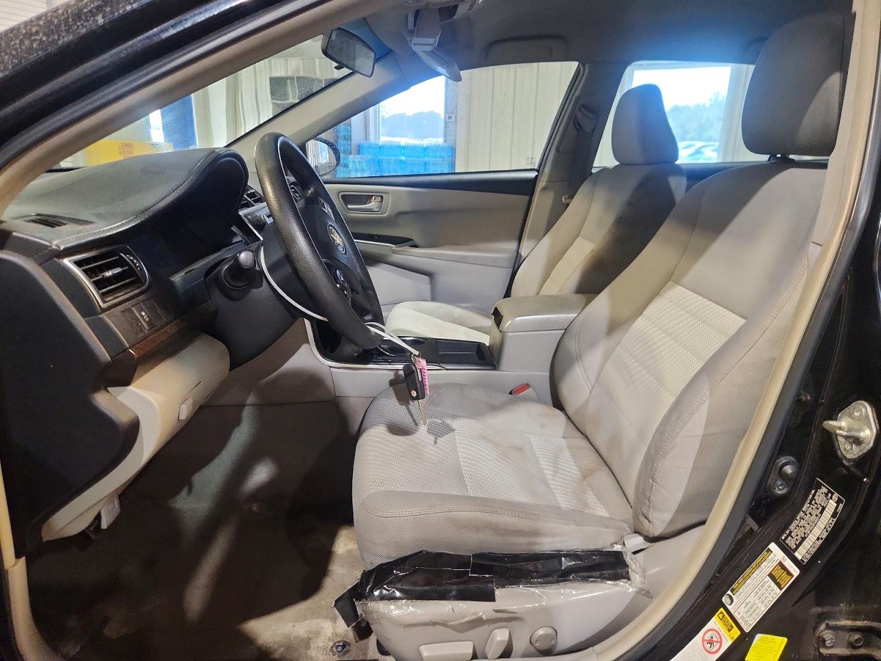2015 Toyota Camry Le Black vin: 4T1BF1FKXFU895774