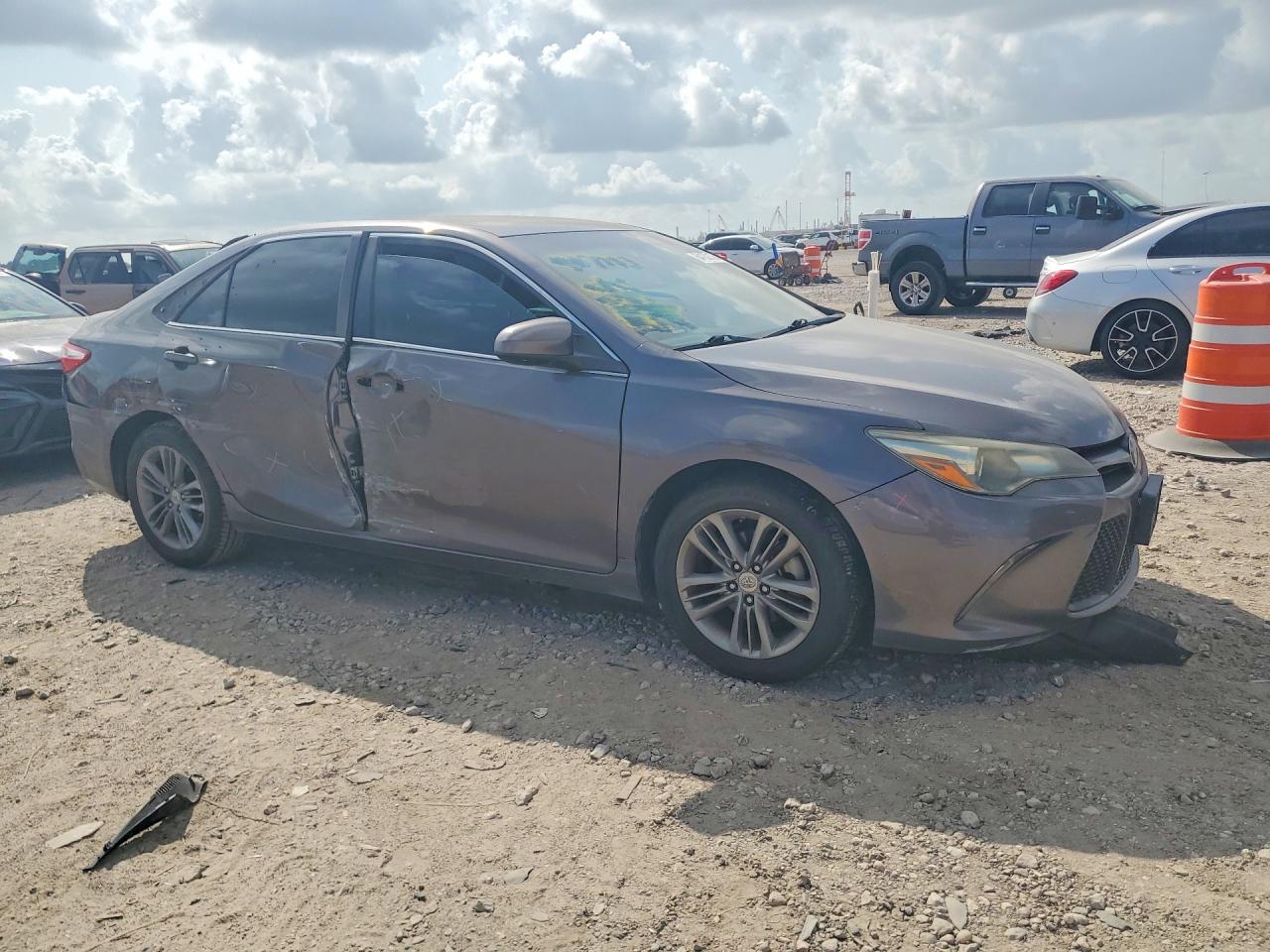 2015 Toyota Camry Se Gray vin: 4T1BF1FKXFU903923