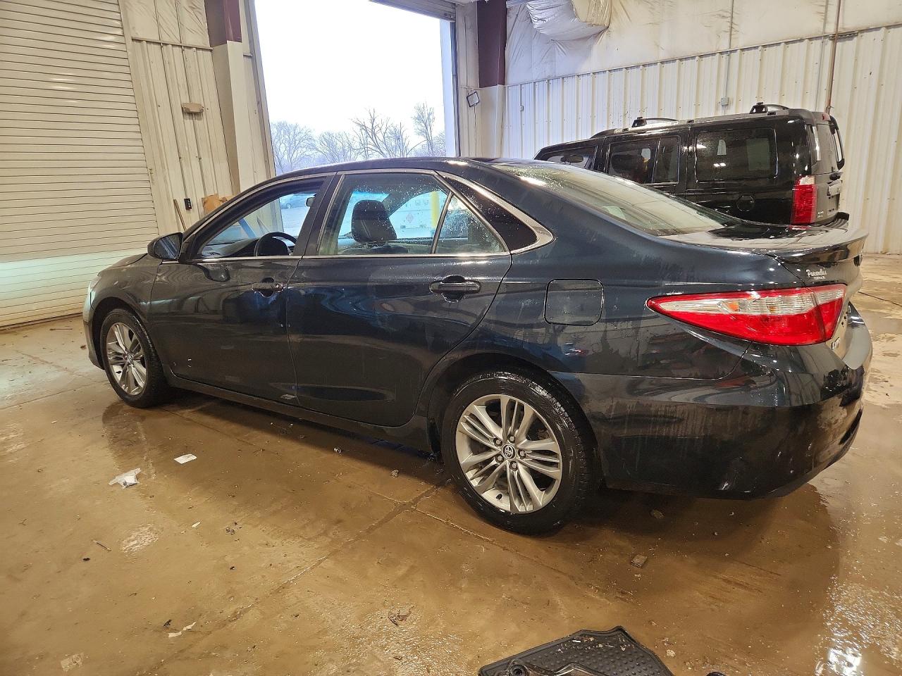 2015 Toyota Camry Se Blue vin: 4T1BF1FKXFU932418