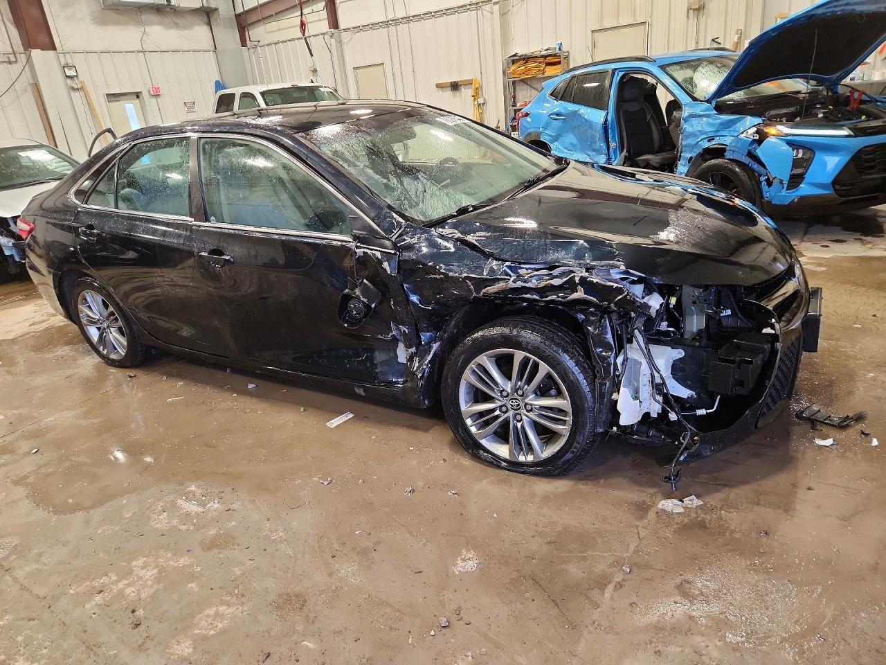 2015 Toyota Camry Se Blue vin: 4T1BF1FKXFU932418