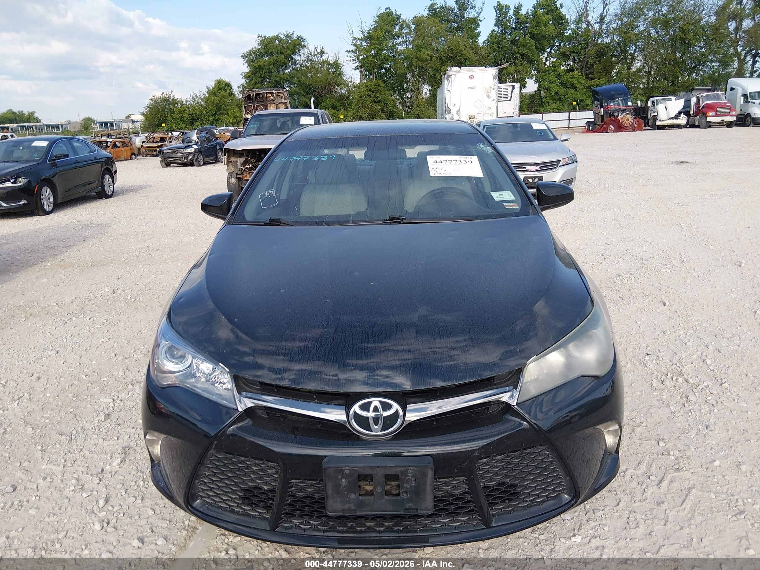 2015 Toyota Camry Se Черный vin: 4T1BF1FKXFU936002
