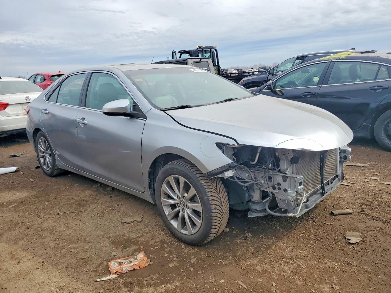 2015 Toyota Camry Xle Silver vin: 4T1BF1FKXFU936159