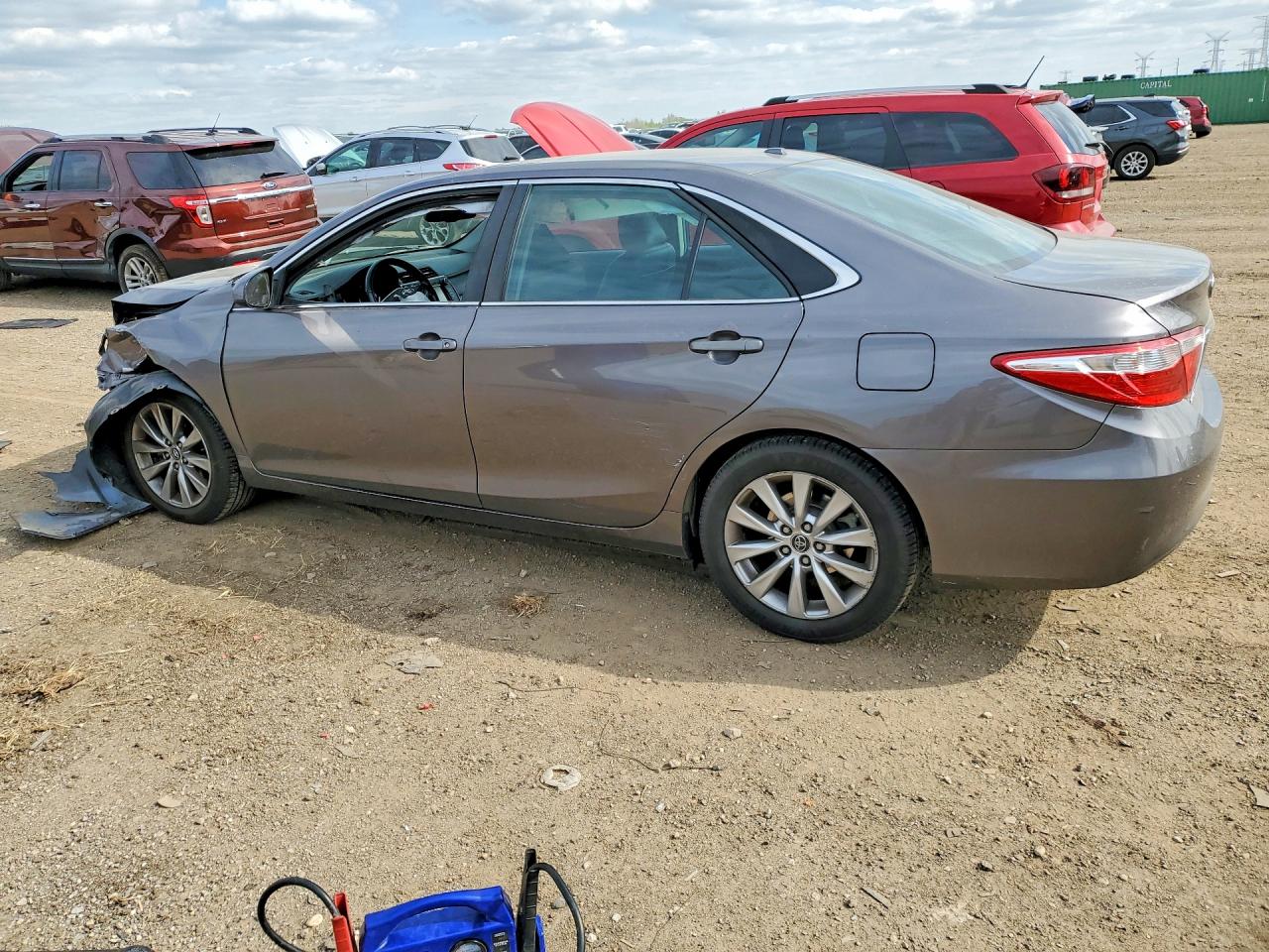 2015 Toyota Camry Xle Gray vin: 4T1BF1FKXFU951938