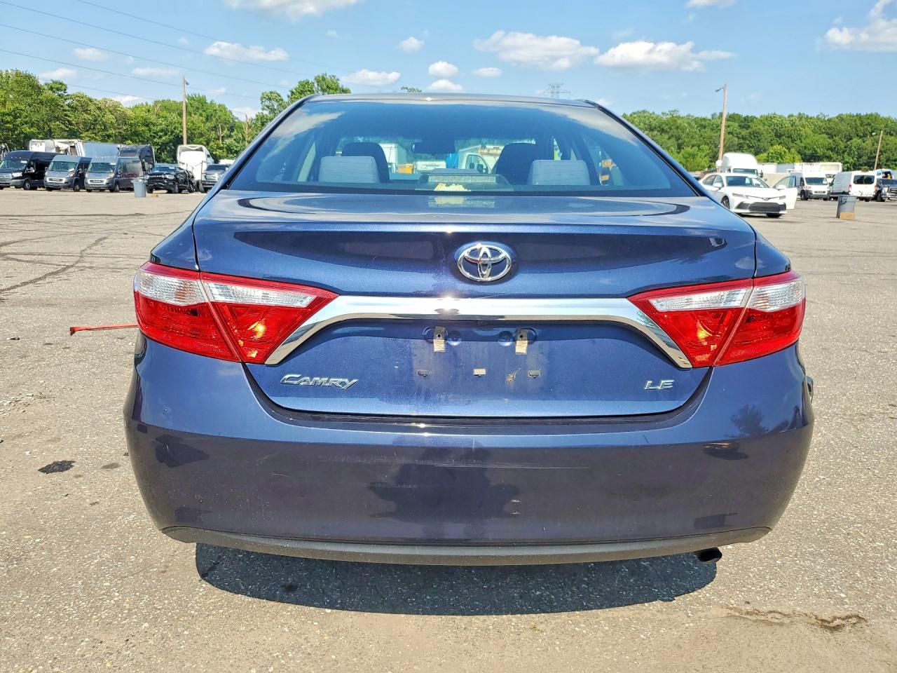 2015 Toyota 2554a Blue vin: 4T1BF1FKXFU953186