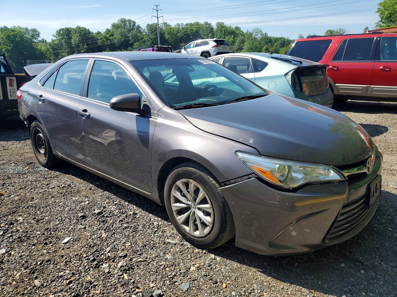2015 Toyota Camry Le Gray vin: 4T1BF1FKXFU962700