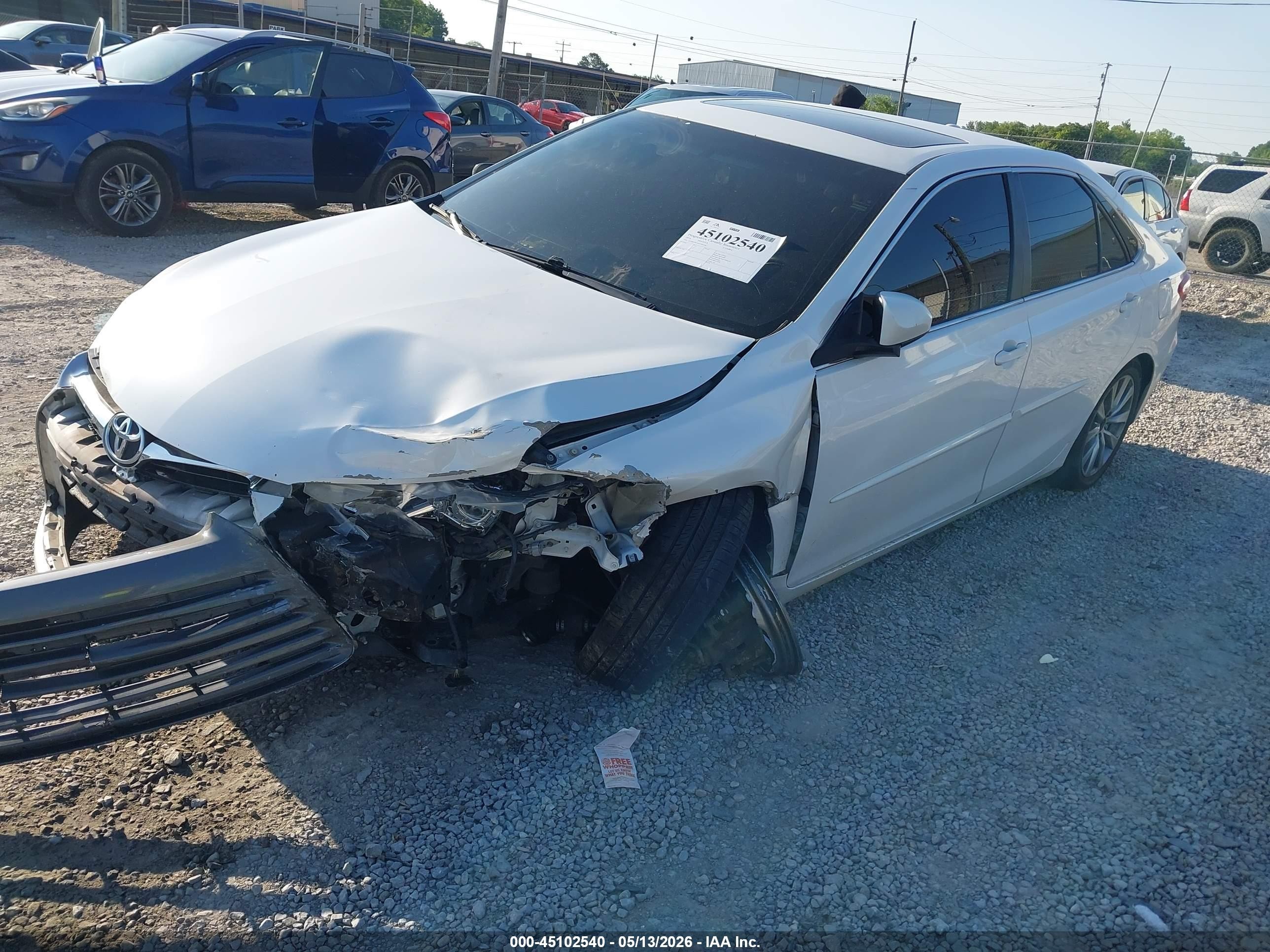 2016 Toyota Camry Xle Белый vin: 4T1BF1FKXGU544106