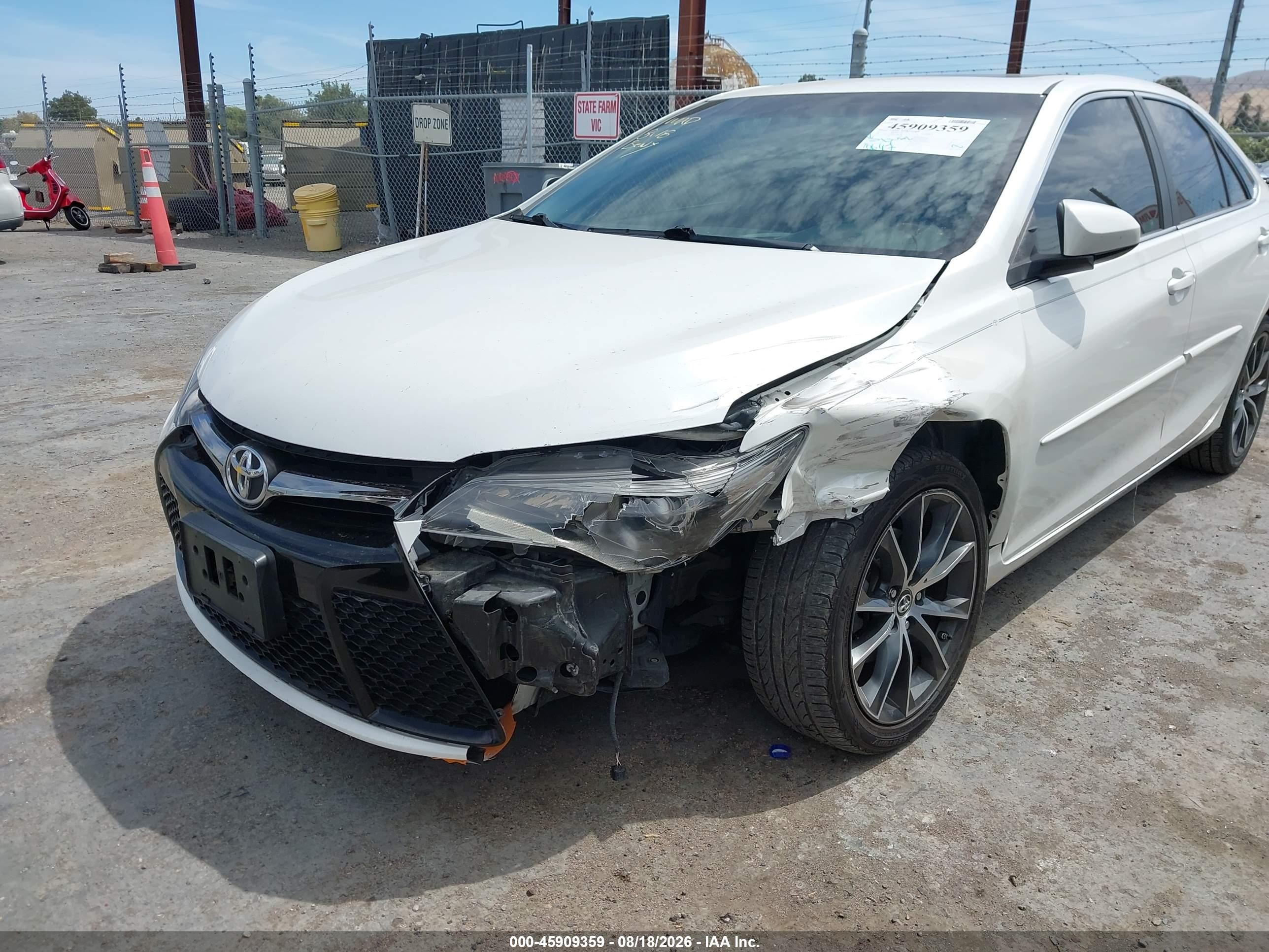 2017 Toyota Camry Xse White vin: 4T1BF1FKXHU368756