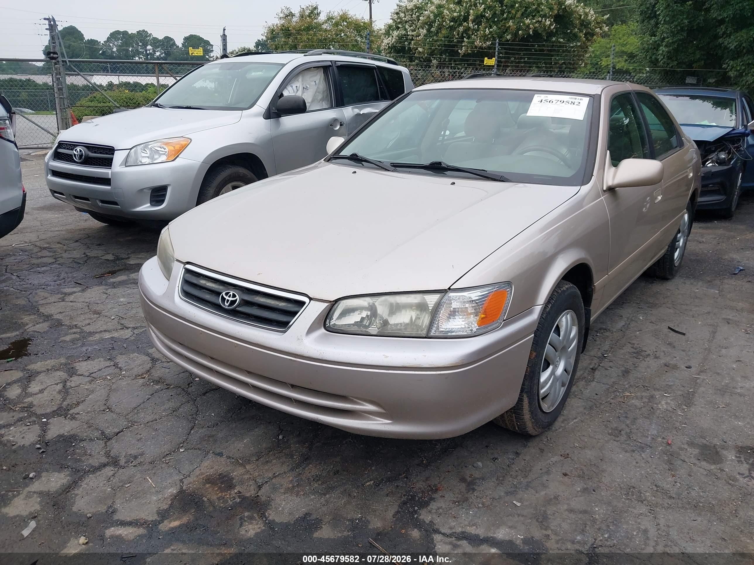 2001 Toyota Camry Le V6 Gold vin: 4T1BF22K01U963536