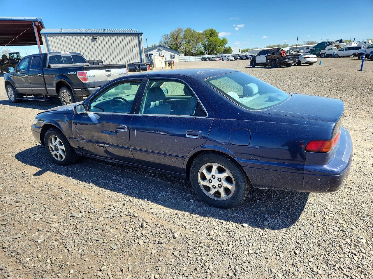 1999 Toyota Camry Le Синий vin: 4T1BF22K0XU931663