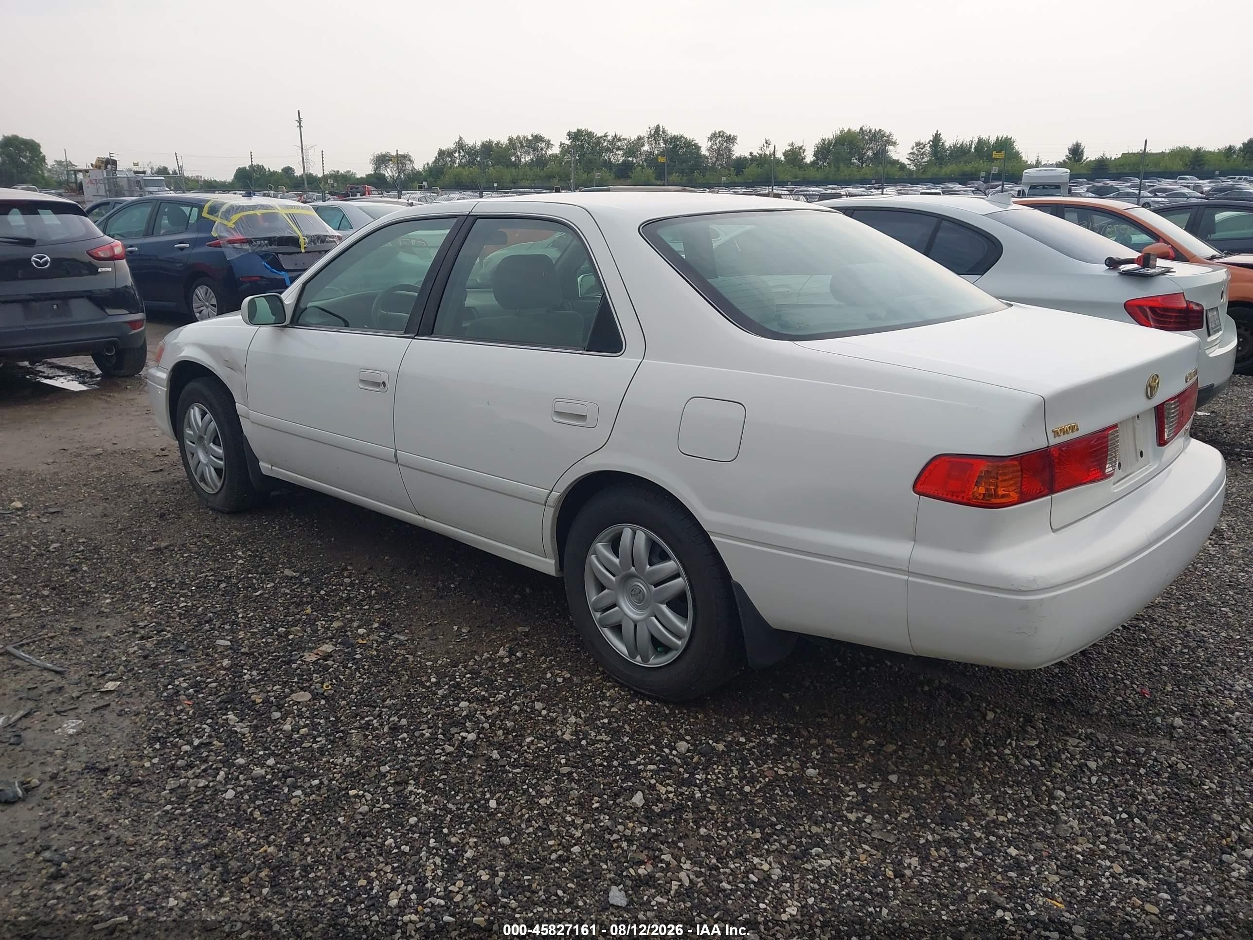 2000 Toyota Camry Le V6 White vin: 4T1BF22K0YU942129